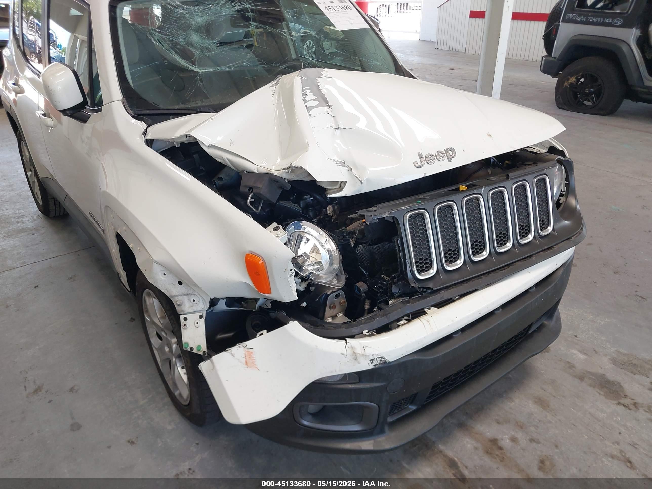 2017 Jeep Renegade Latitude Fwd Белый vin: ZACCJABB6HPE87385