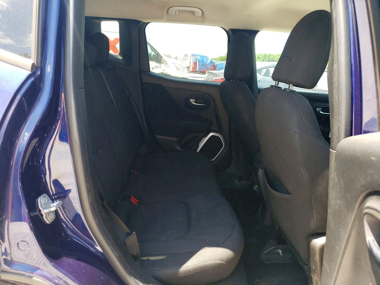 2018 Jeep Renegade Latitude Blue vin: ZACCJABB6JPG70856