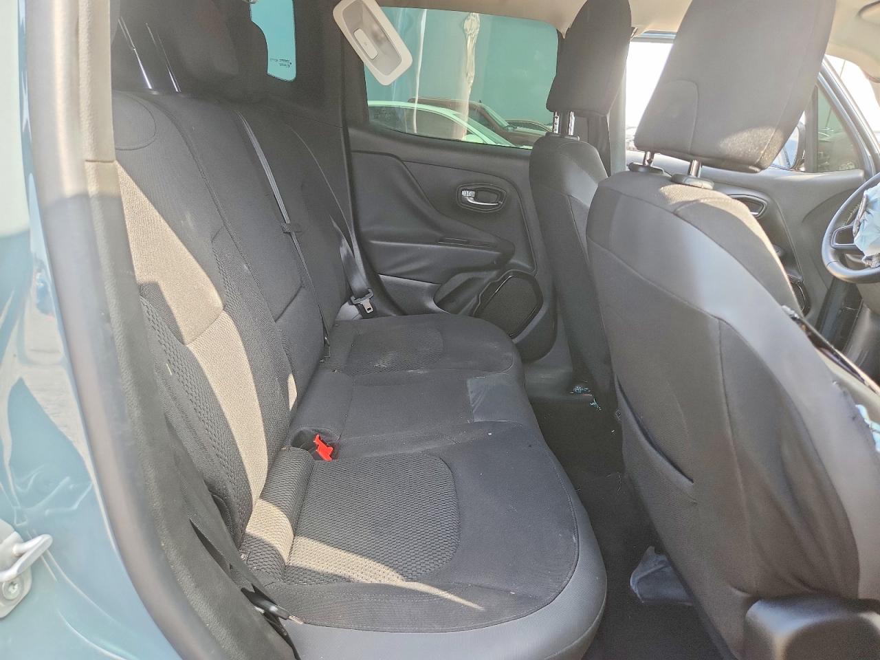 2018 Jeep Renegade Latitude Blue vin: ZACCJABB6JPH92391