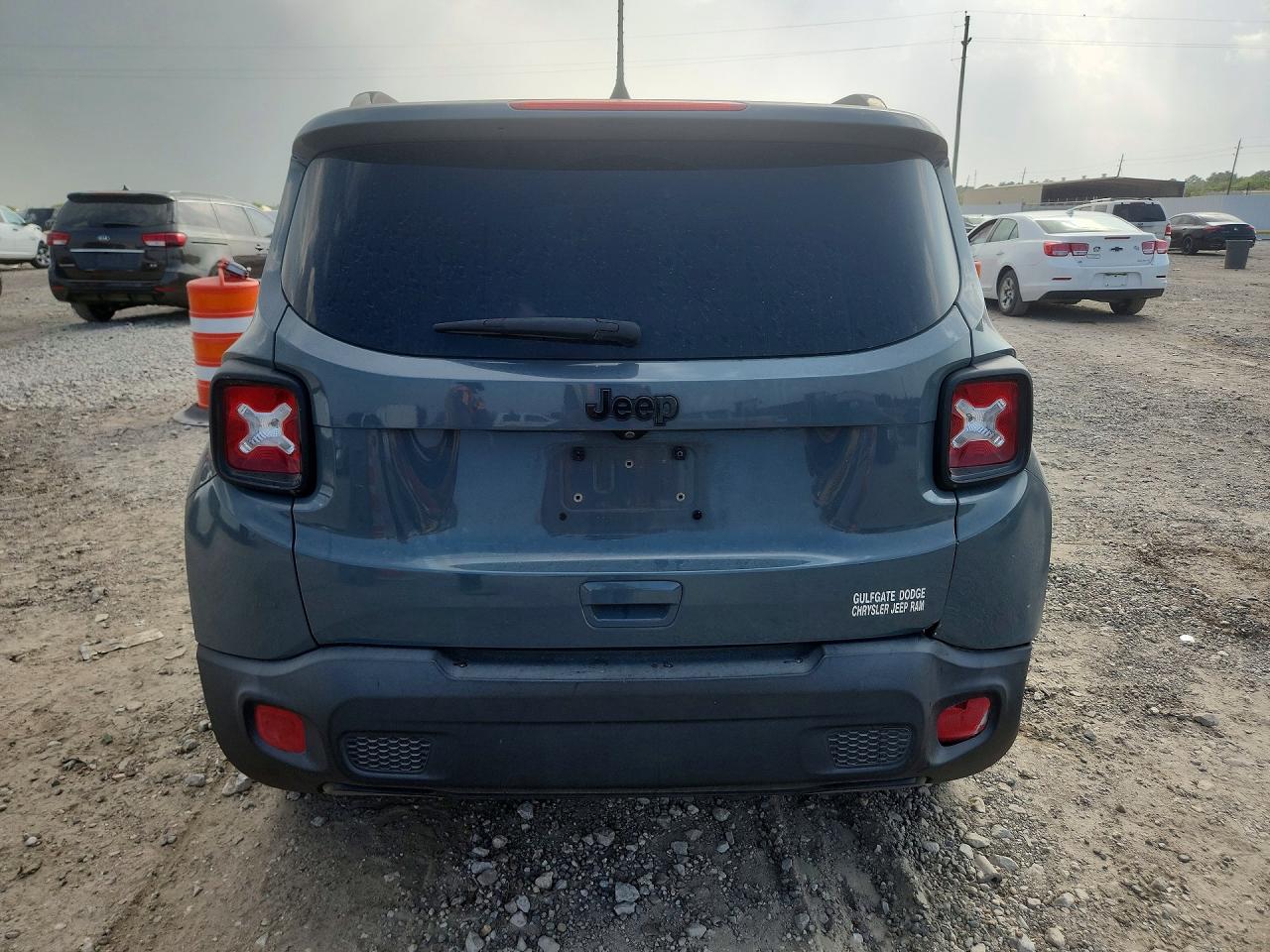 2018 Jeep Renegade Latitude Blue vin: ZACCJABB6JPH92391