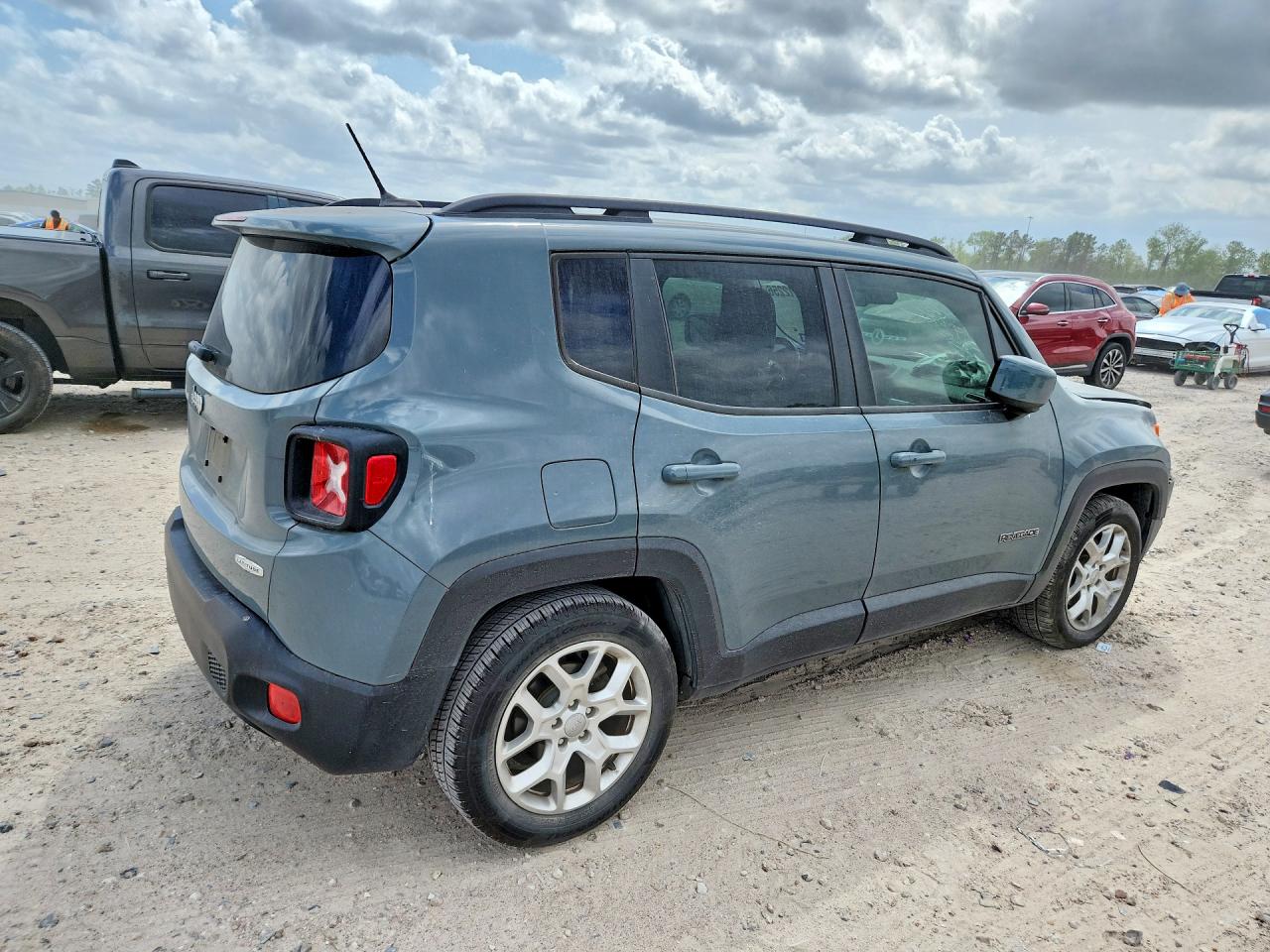 2017 Jeep Renegade Latitude Teal vin: ZACCJABB8HPF06275