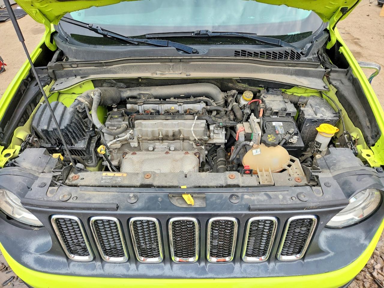 2017 Jeep Renegade Latitude Зеленый vin: ZACCJABB9HPE92743