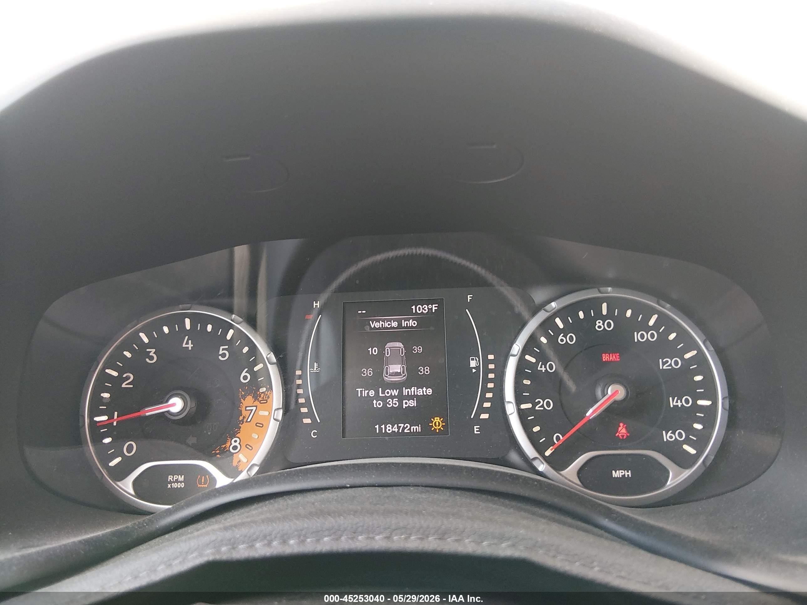 2015 Jeep Renegade Latitude Beige vin: ZACCJABH0FPC02424