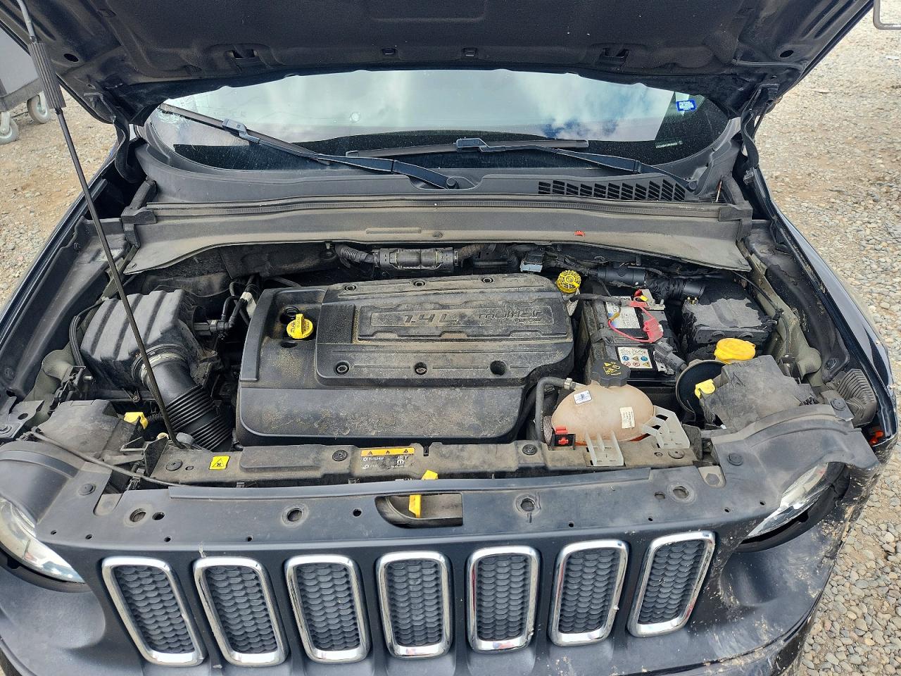 2018 Jeep Renegade Latitude Черный vin: ZACCJABH1JPH94666