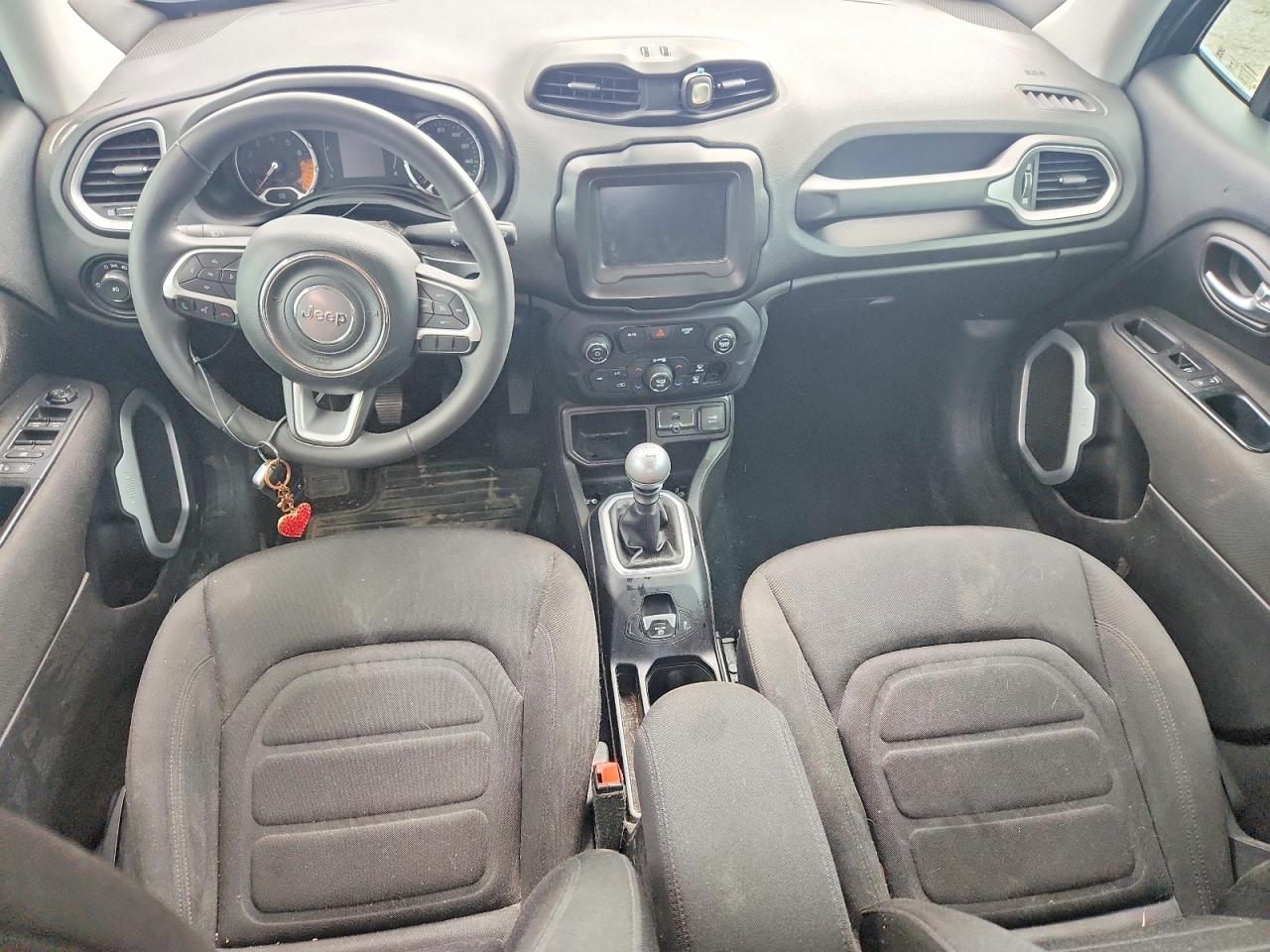 2018 Jeep Renegade Latitude Черный vin: ZACCJABH1JPH94666