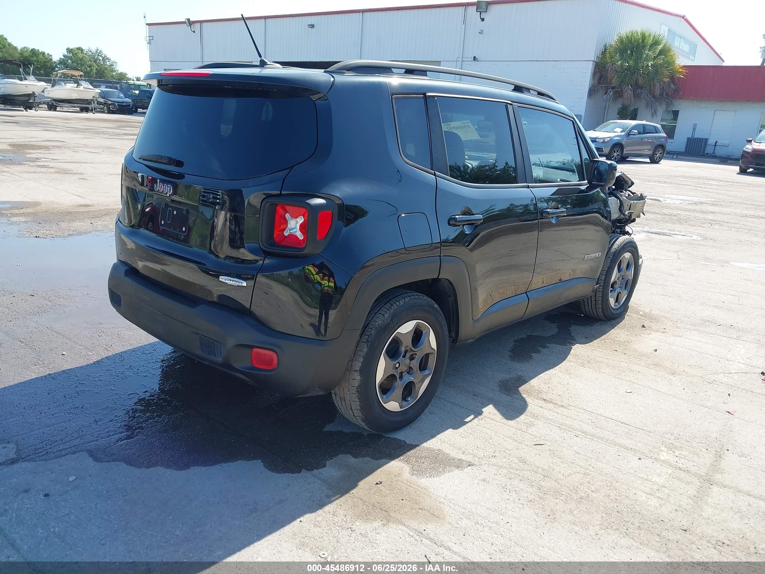 2015 Jeep Renegade Latitude Черный vin: ZACCJABH2FPB91670