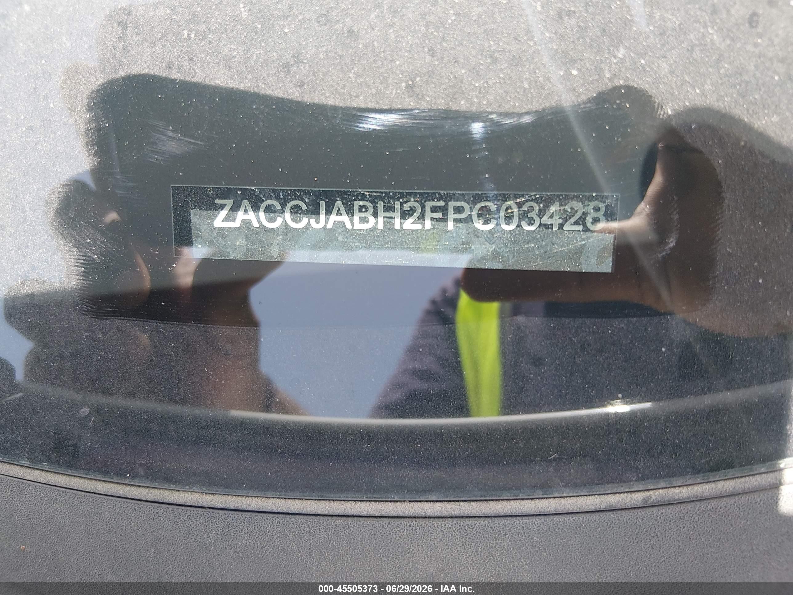 2015 Jeep Renegade Latitude White vin: ZACCJABH2FPC03428