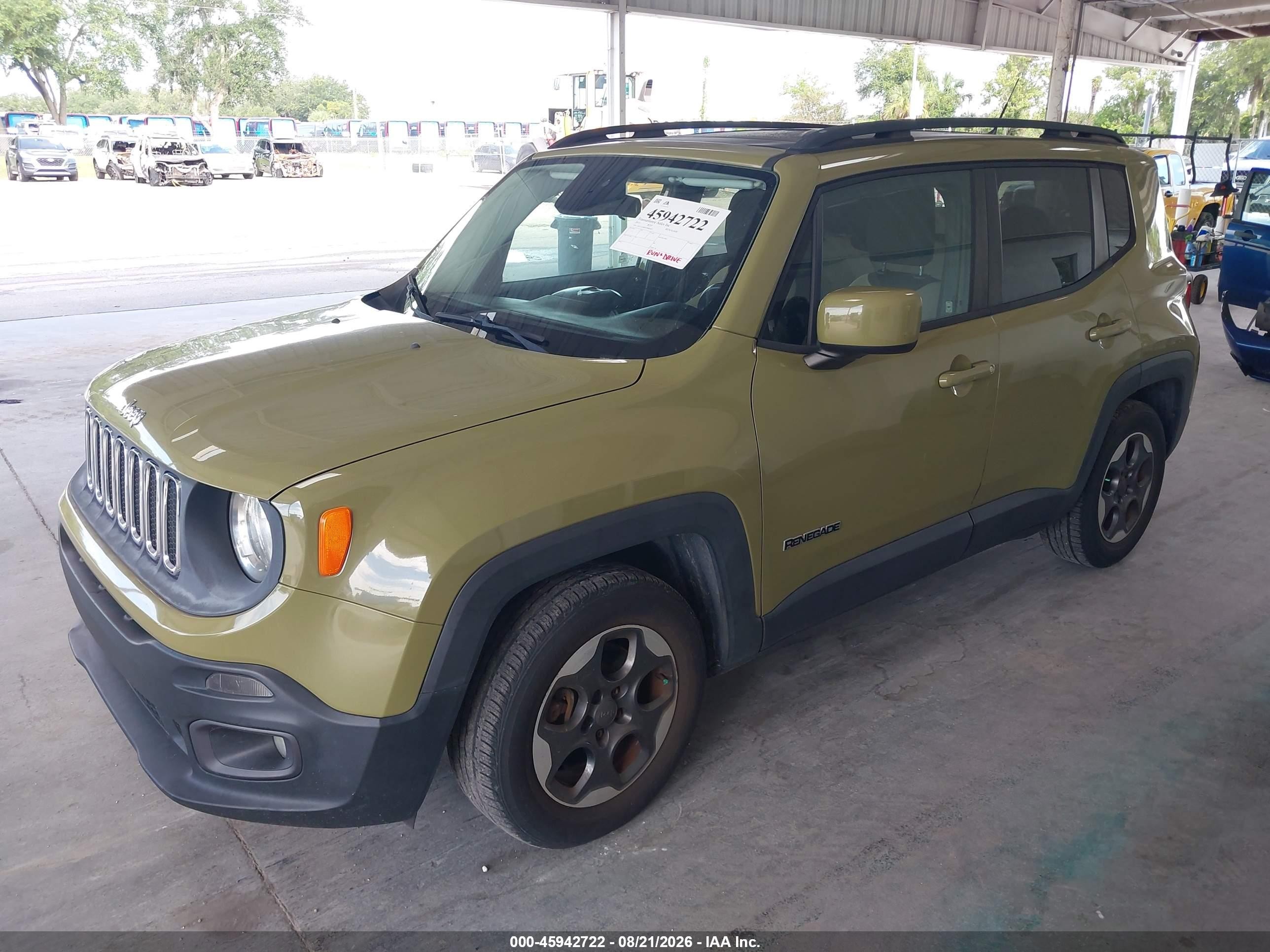 2015 Jeep Renegade Latitude Зеленый vin: ZACCJABH5FPB80971
