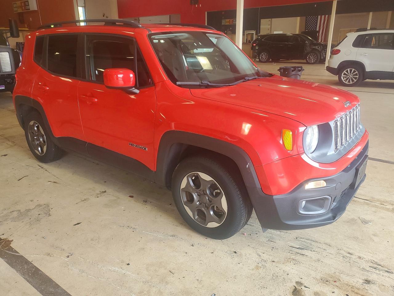 2015 Jeep Renegade Latitude Red vin: ZACCJABH7FPC24291