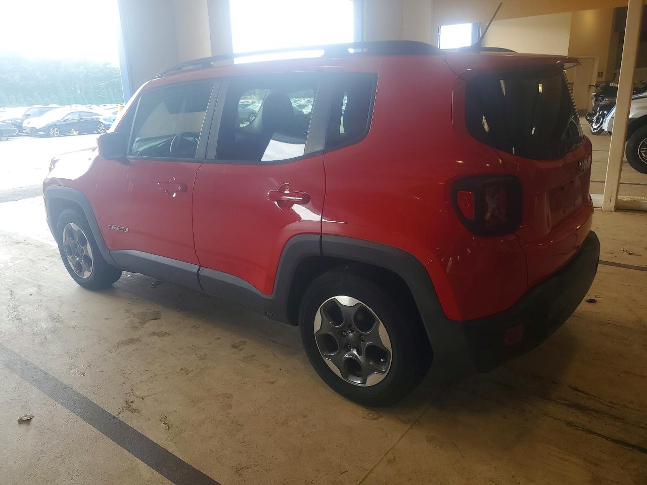 2015 Jeep Renegade Latitude Red vin: ZACCJABH7FPC24291