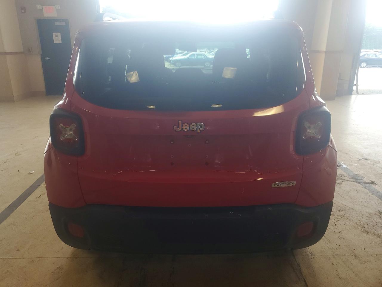 2015 Jeep Renegade Latitude Red vin: ZACCJABH7FPC24291
