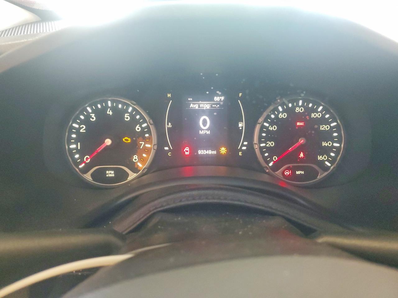 2015 Jeep Renegade Latitude Red vin: ZACCJABH7FPC24291