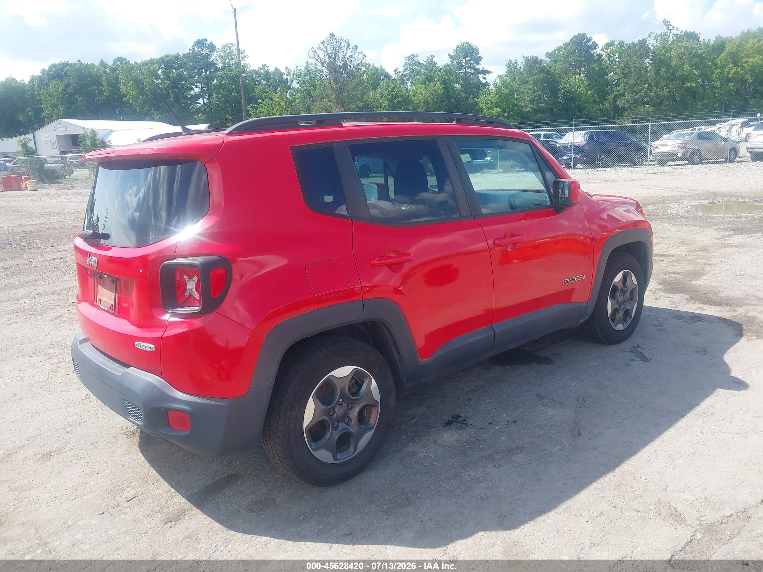 2015 Jeep Renegade Latitude Red vin: ZACCJABH9FPB83887