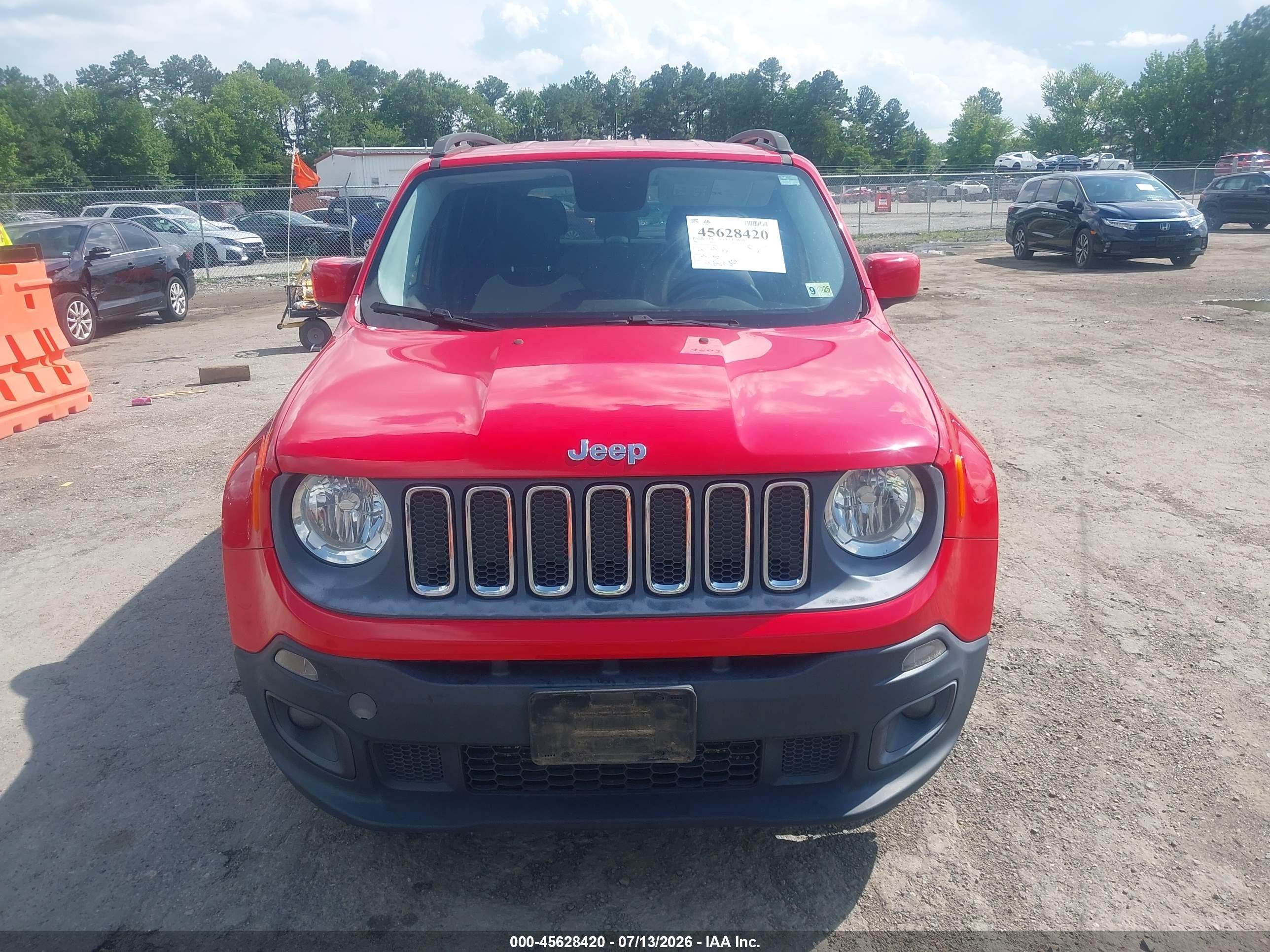 2015 Jeep Renegade Latitude Red vin: ZACCJABH9FPB83887