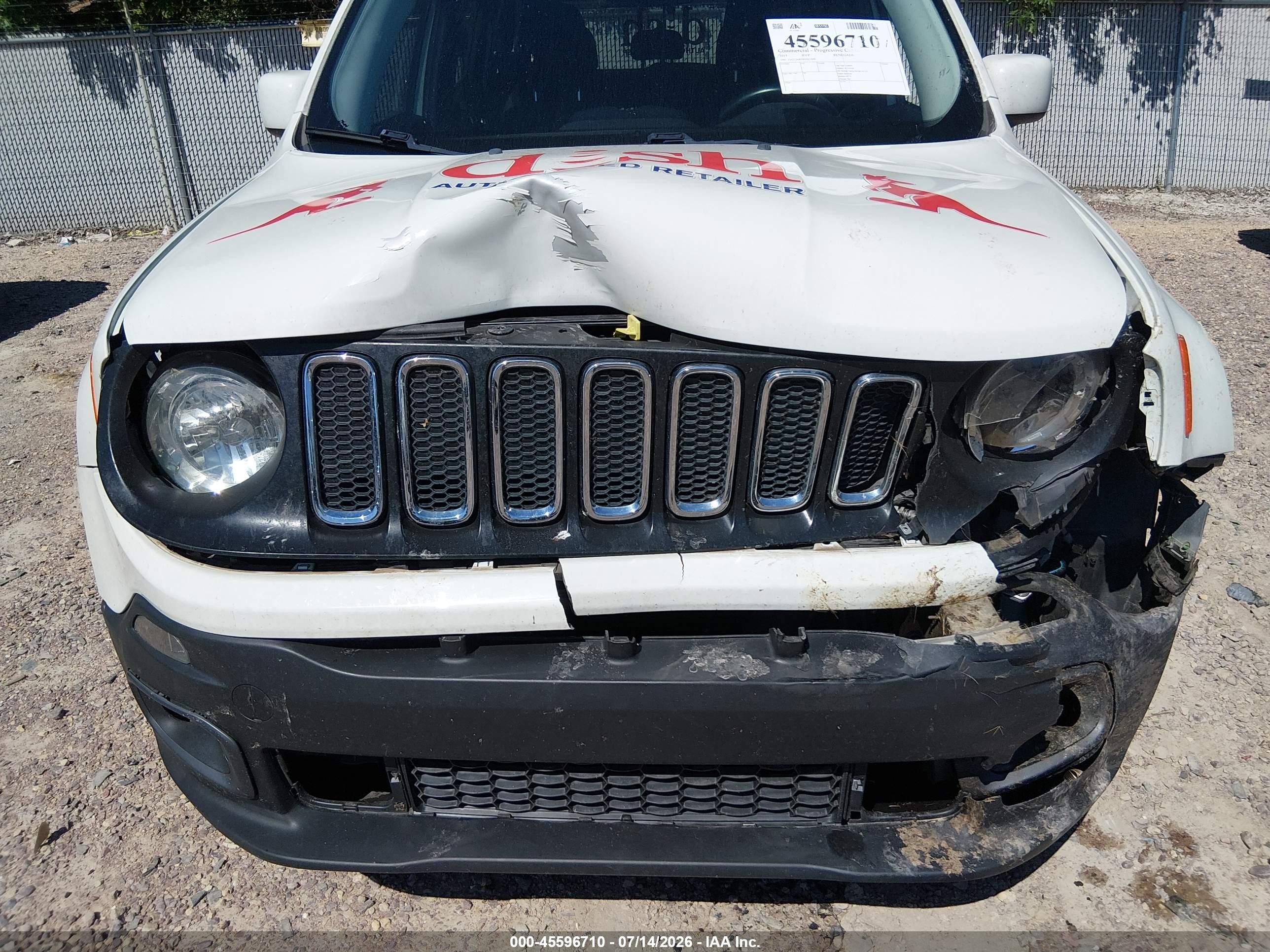 2015 Jeep Renegade Latitude White vin: ZACCJABT0FPB27809