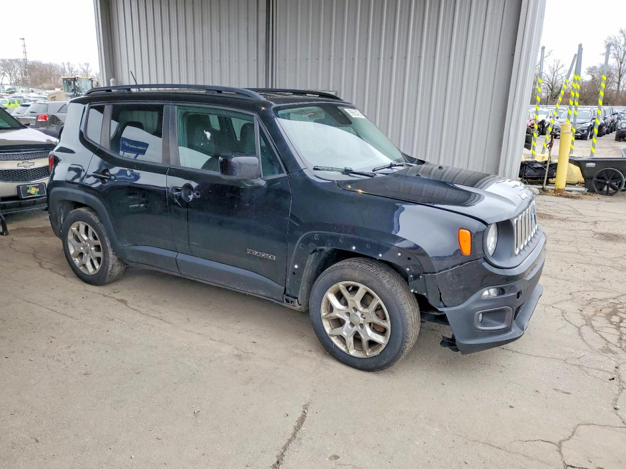 2015 Jeep Renegade Latitude Black vin: ZACCJABT0FPB50975