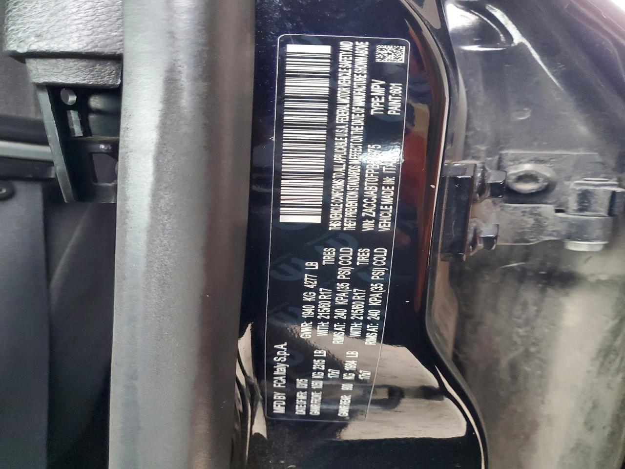 2015 Jeep Renegade Latitude Black vin: ZACCJABT0FPB50975