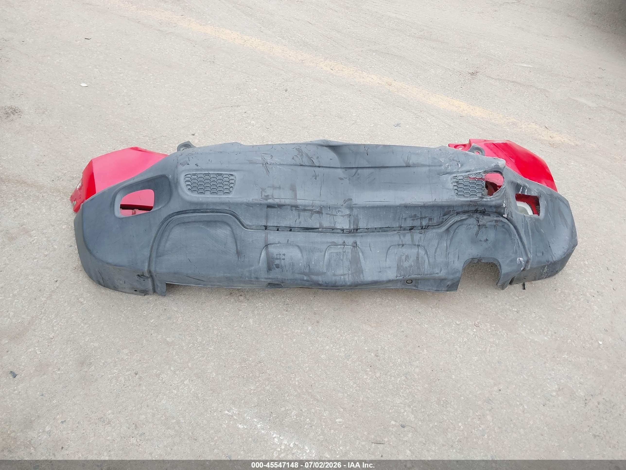 2015 Jeep Renegade Latitude Red vin: ZACCJABT0FPB52764