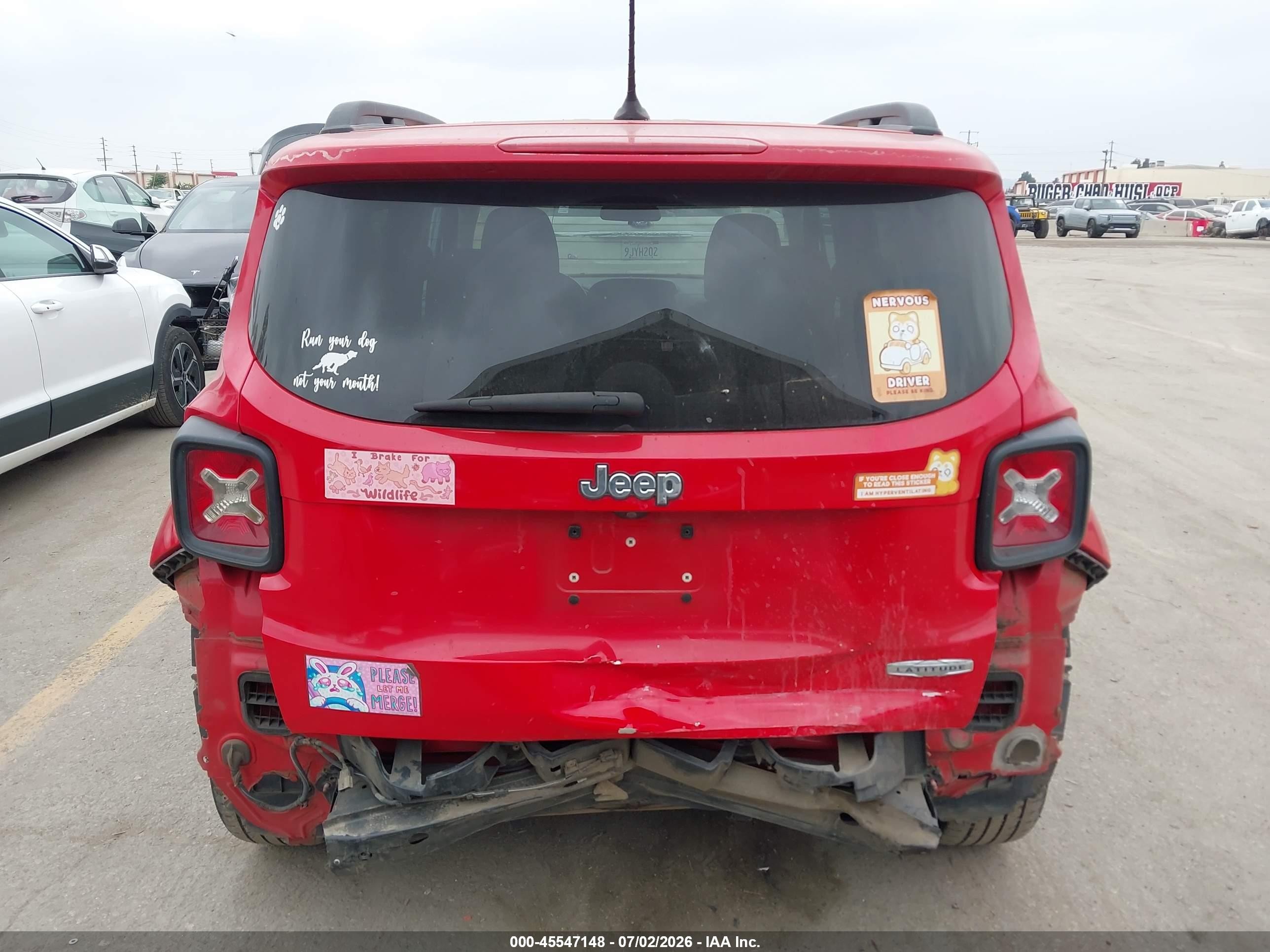 2015 Jeep Renegade Latitude Red vin: ZACCJABT0FPB52764