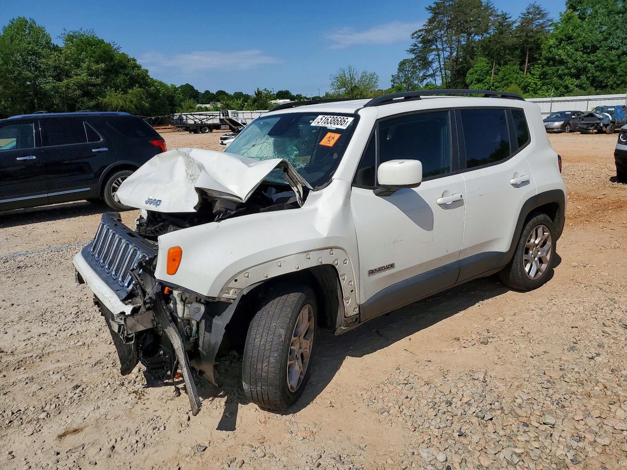 2015 Jeep Renegade Latitude White vin: ZACCJABT0FPB61981