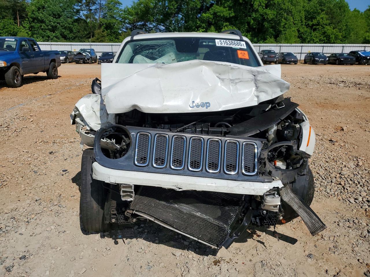 2015 Jeep Renegade Latitude Белый vin: ZACCJABT0FPB61981