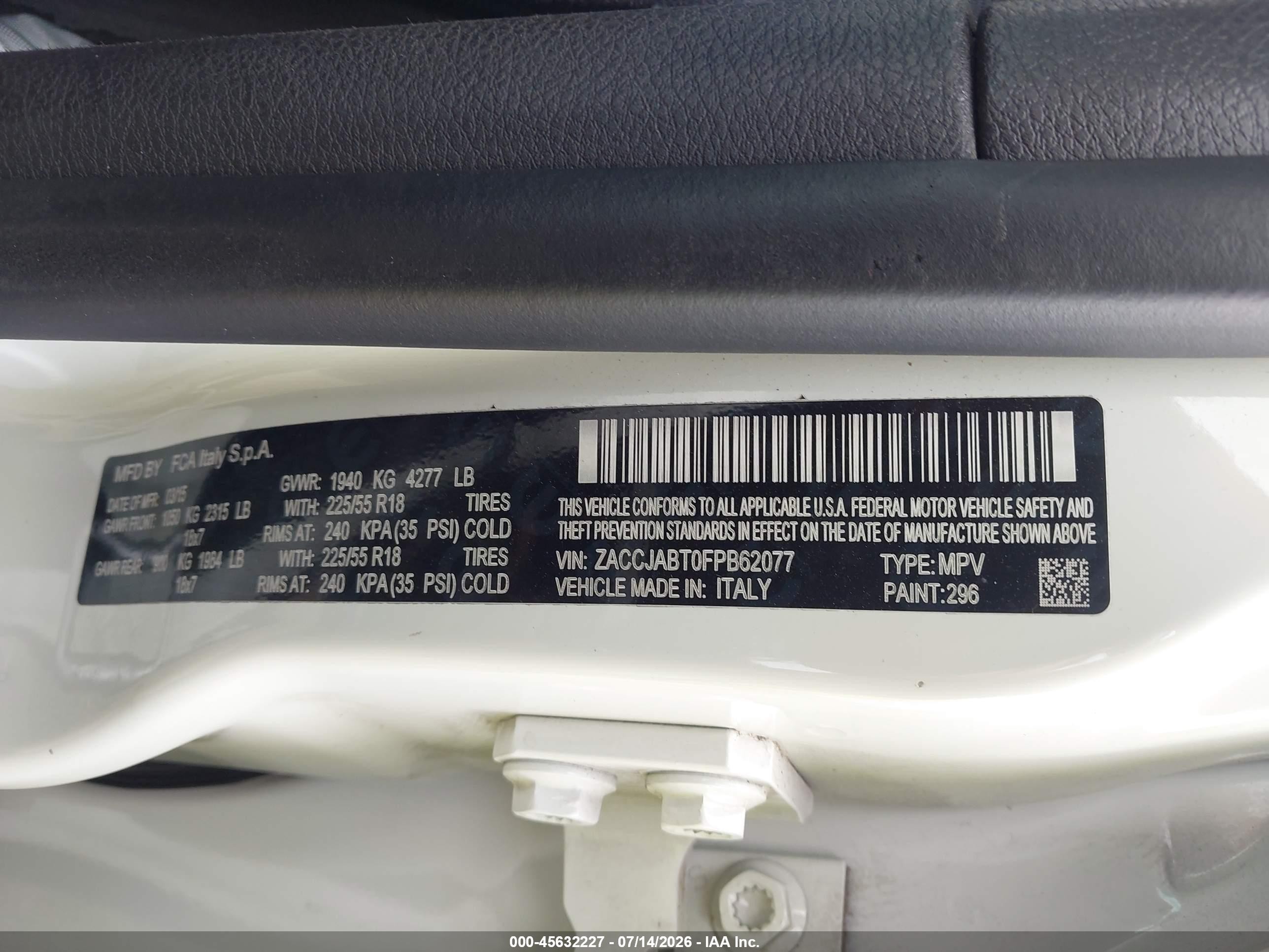 2015 Jeep Renegade Latitude Белый vin: ZACCJABT0FPB62077