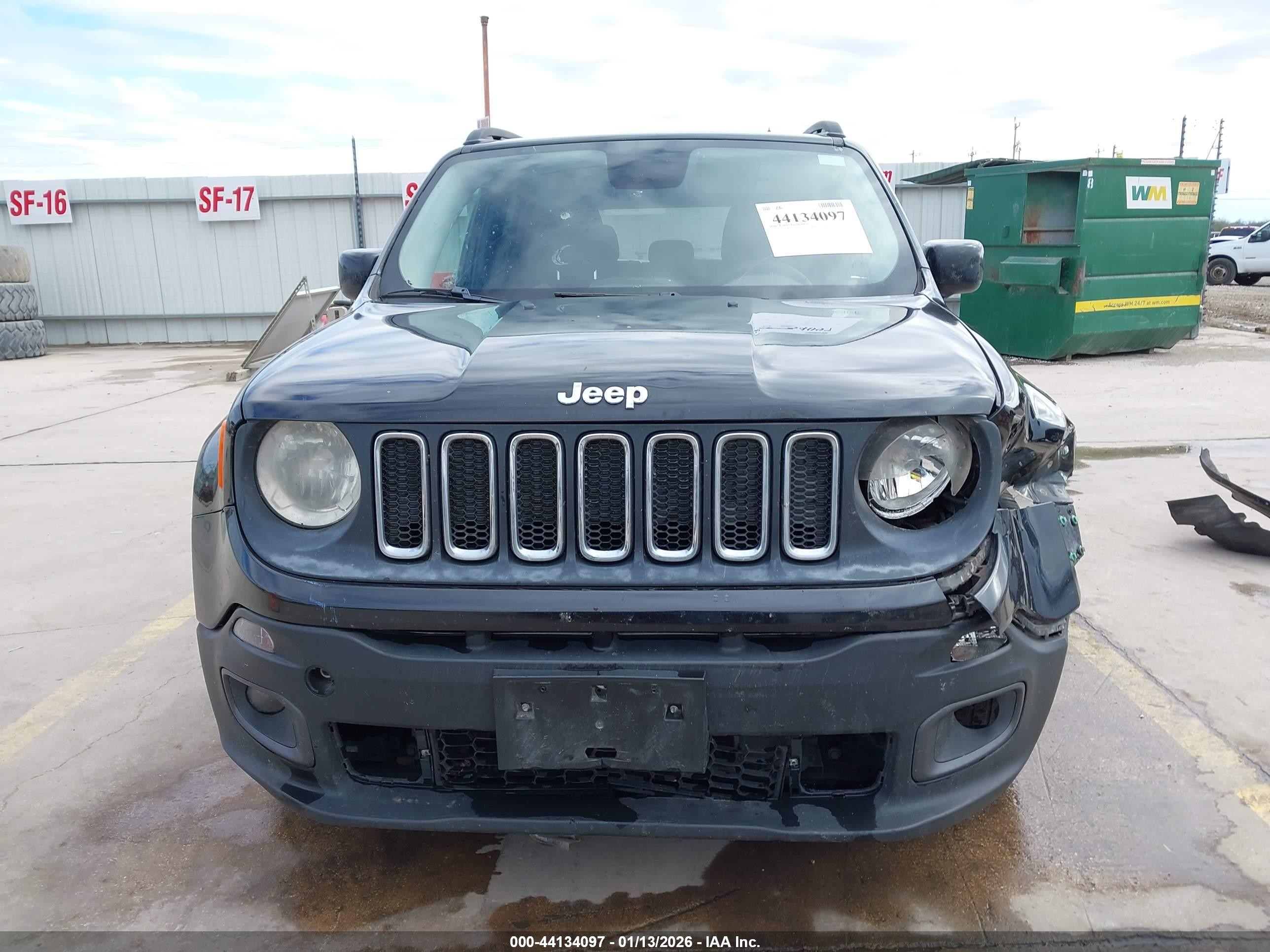2015 Jeep Renegade Latitude Black vin: ZACCJABT0FPB67547