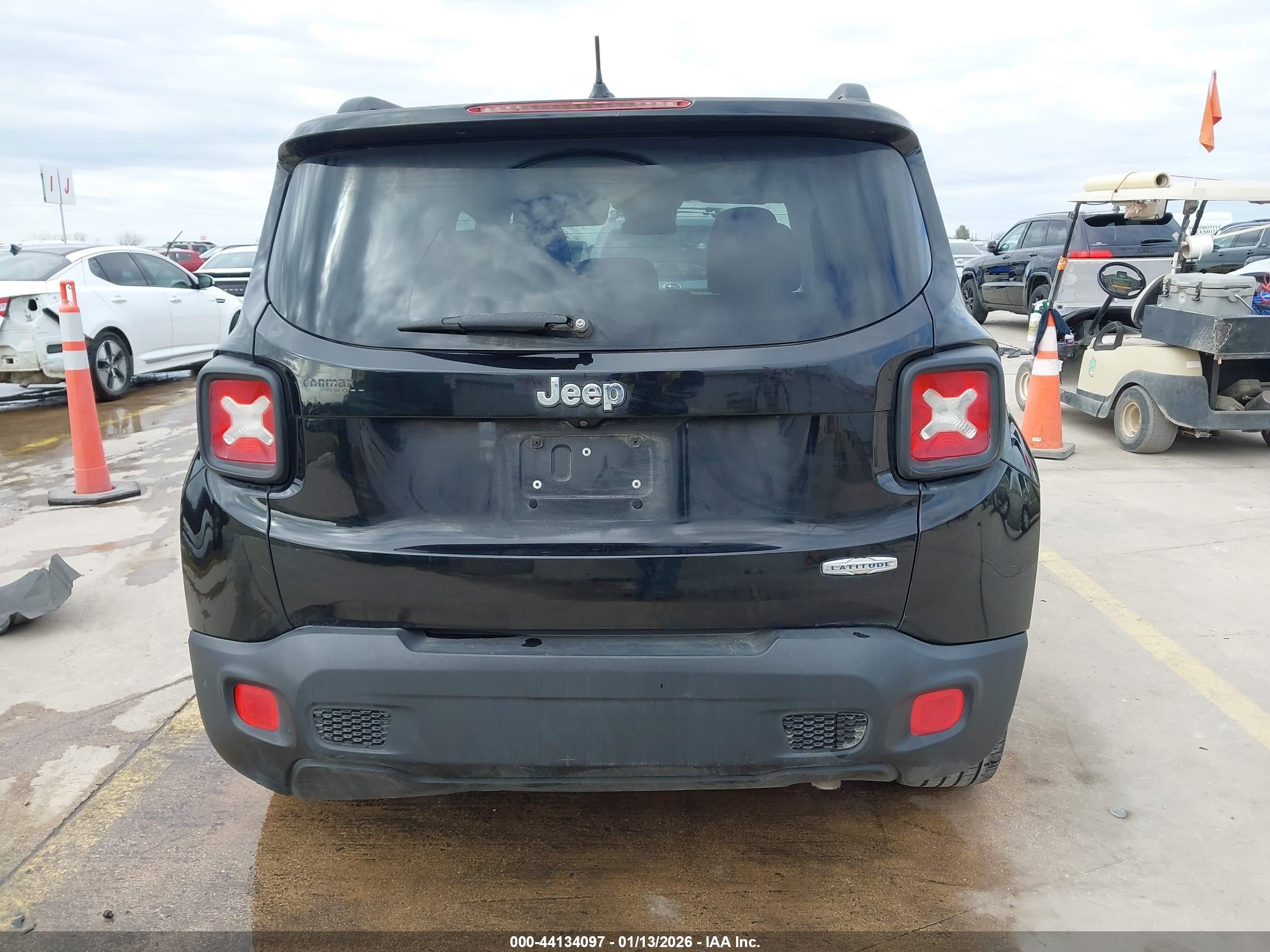2015 Jeep Renegade Latitude Black vin: ZACCJABT0FPB67547