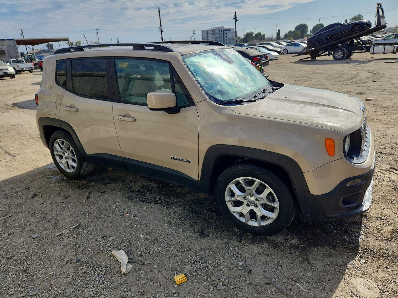 2015 Jeep Renegade Latitude Cream vin: ZACCJABT0FPB76022