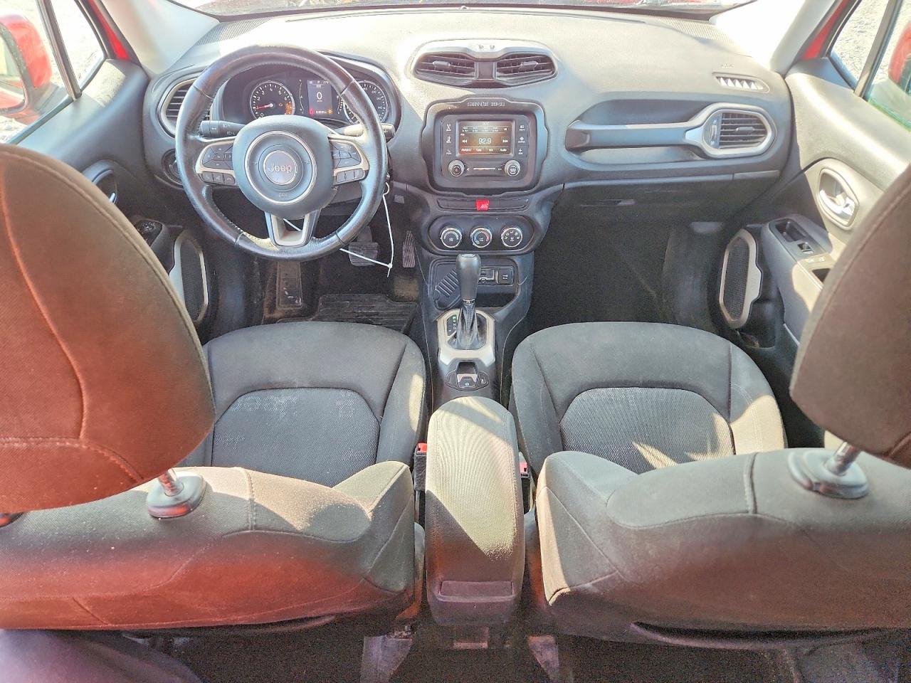 2015 Jeep Renegade Latitude Red vin: ZACCJABT0FPB81059