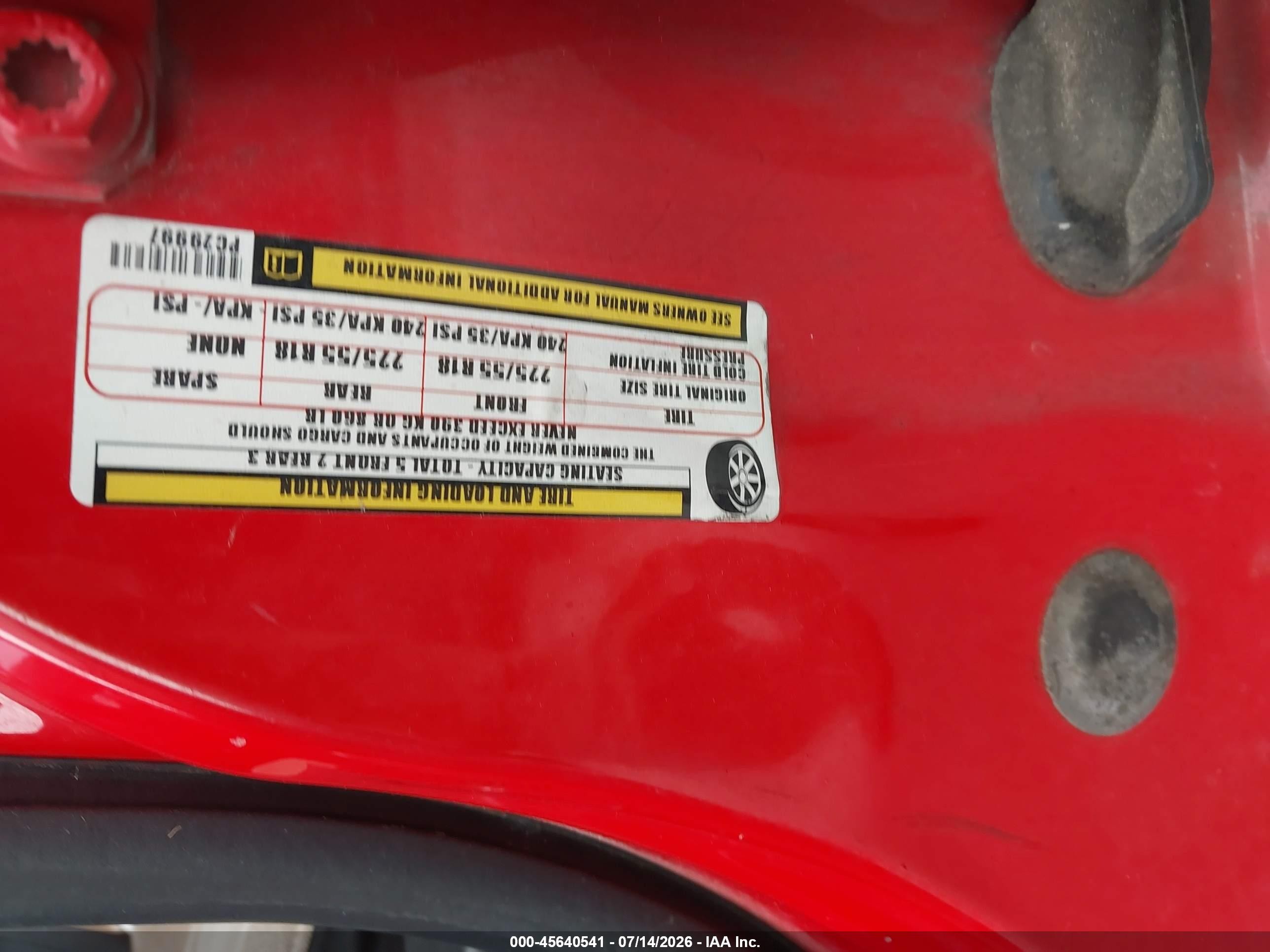 2015 Jeep Renegade Latitude Red vin: ZACCJABT0FPC29997