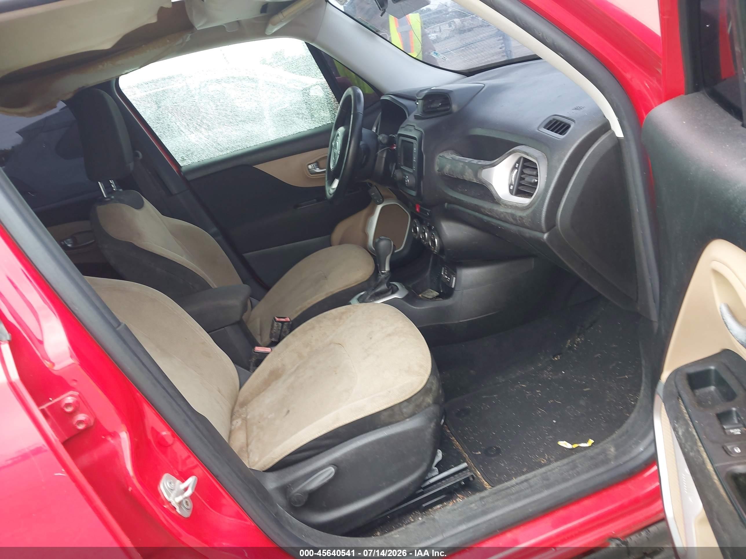 2015 Jeep Renegade Latitude Red vin: ZACCJABT0FPC29997