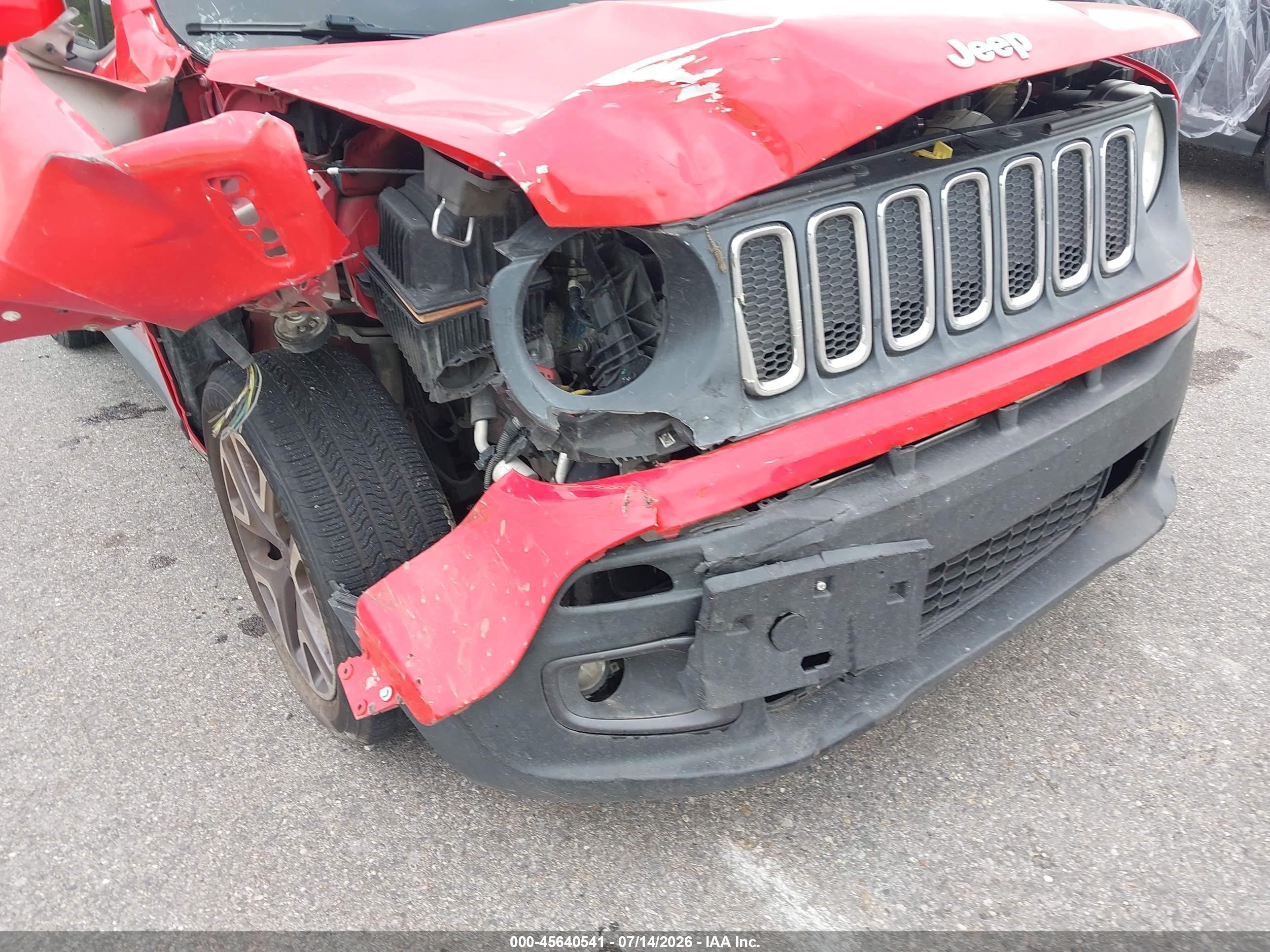 2015 Jeep Renegade Latitude Red vin: ZACCJABT0FPC29997