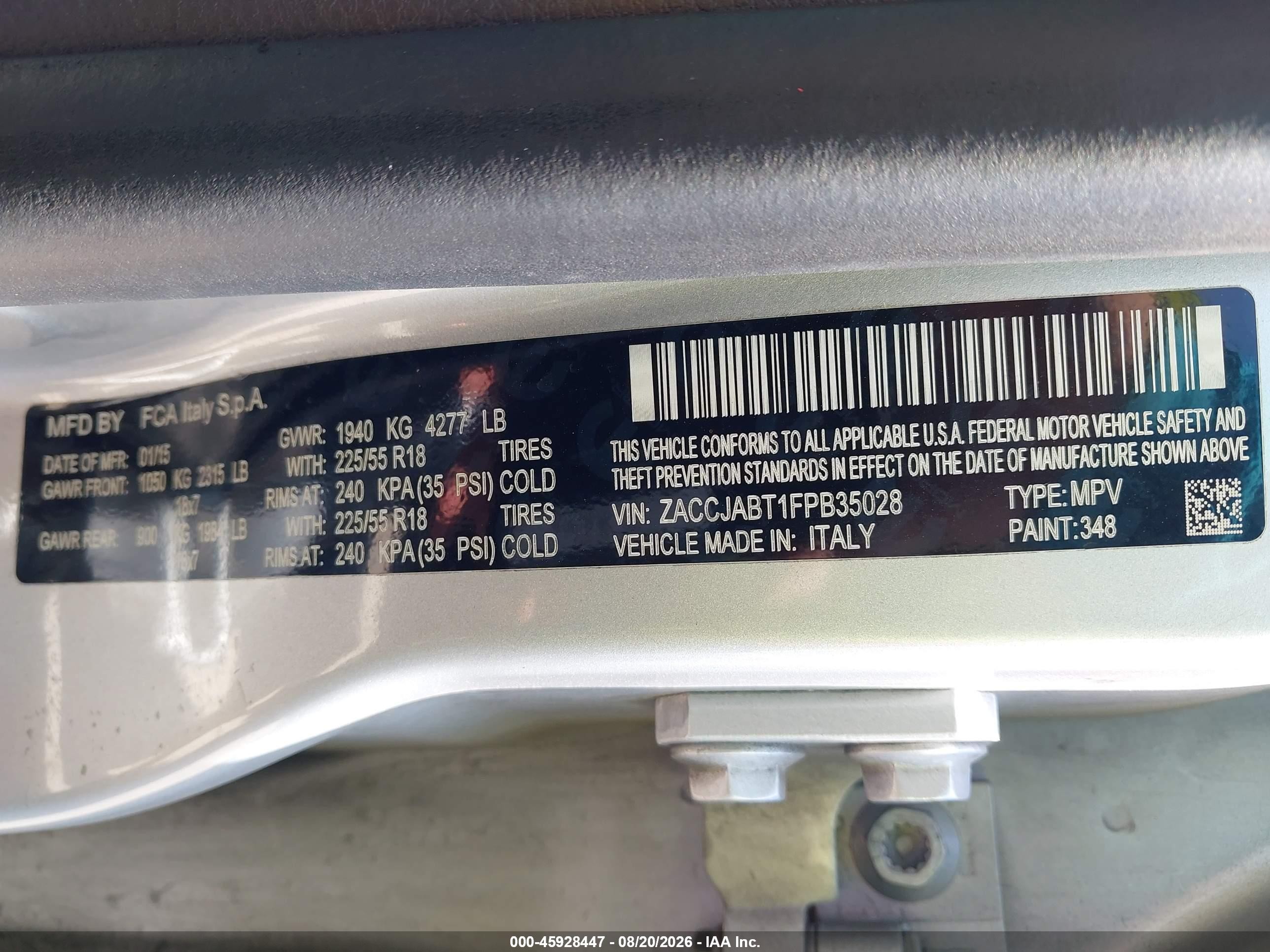 2015 Jeep Renegade Latitude Серебряный vin: ZACCJABT1FPB35028