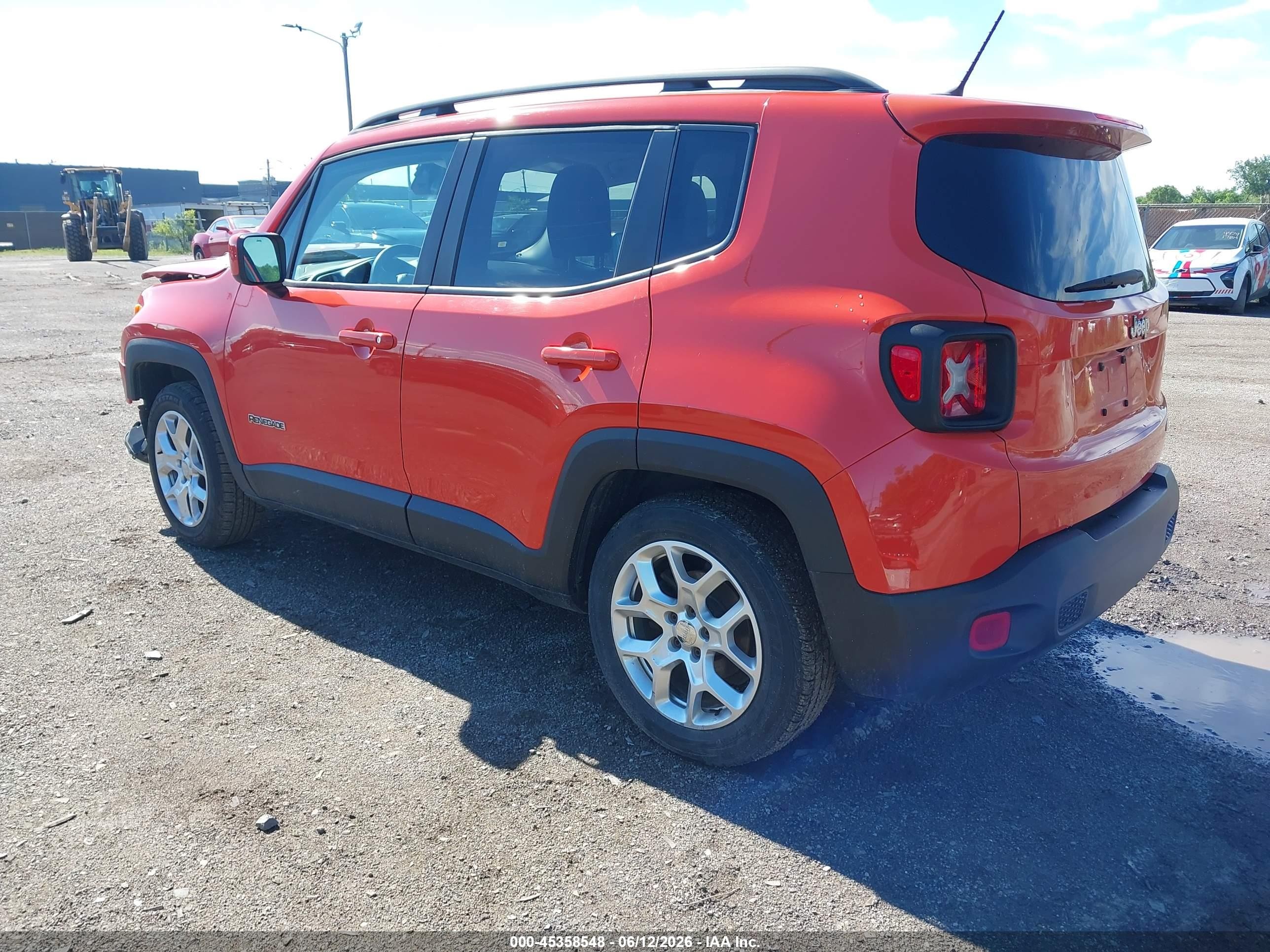 2015 Jeep Renegade Latitude Orange vin: ZACCJABT1FPB39676