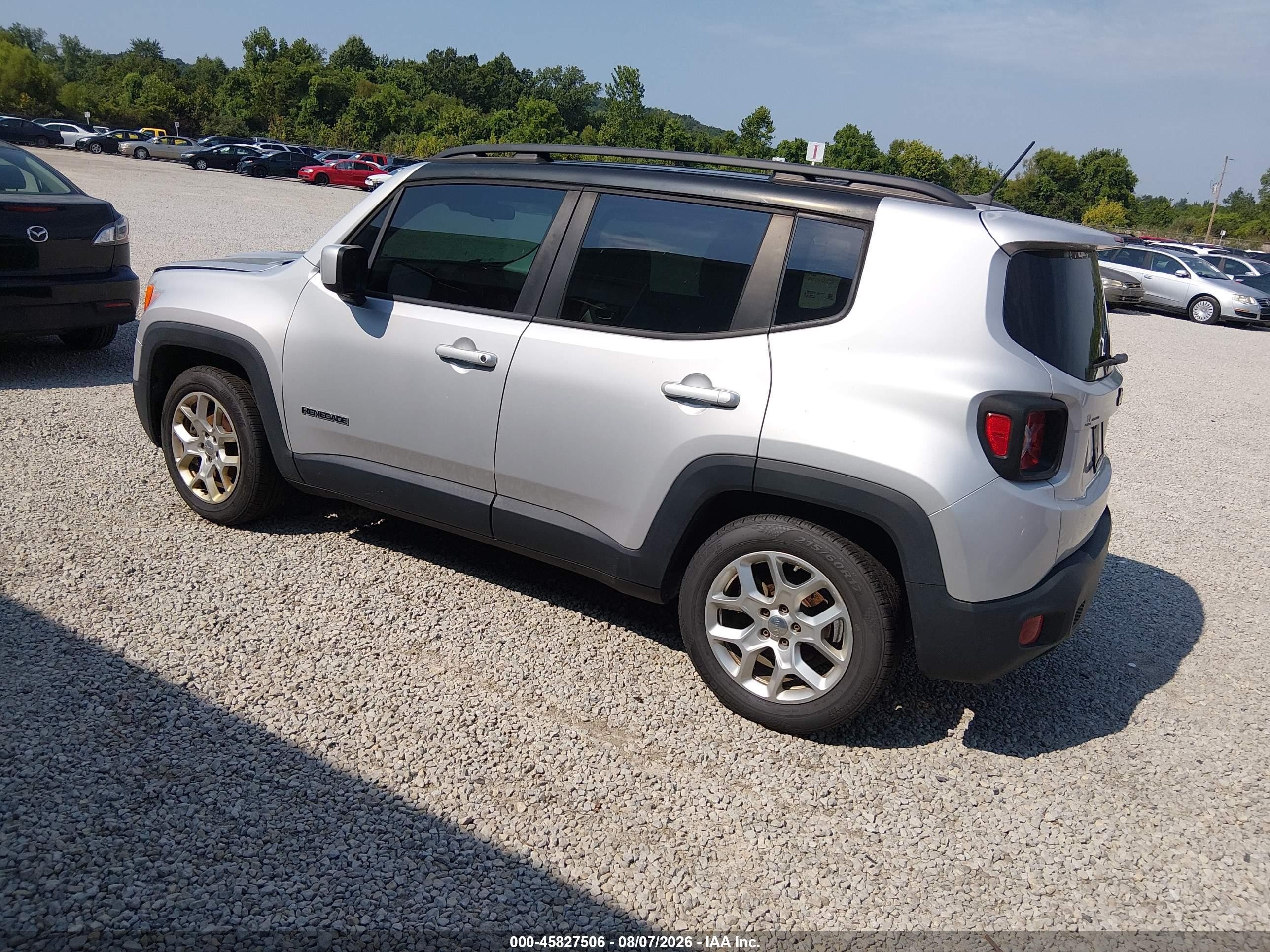2015 Jeep Renegade Latitude Silver vin: ZACCJABT1FPB50838