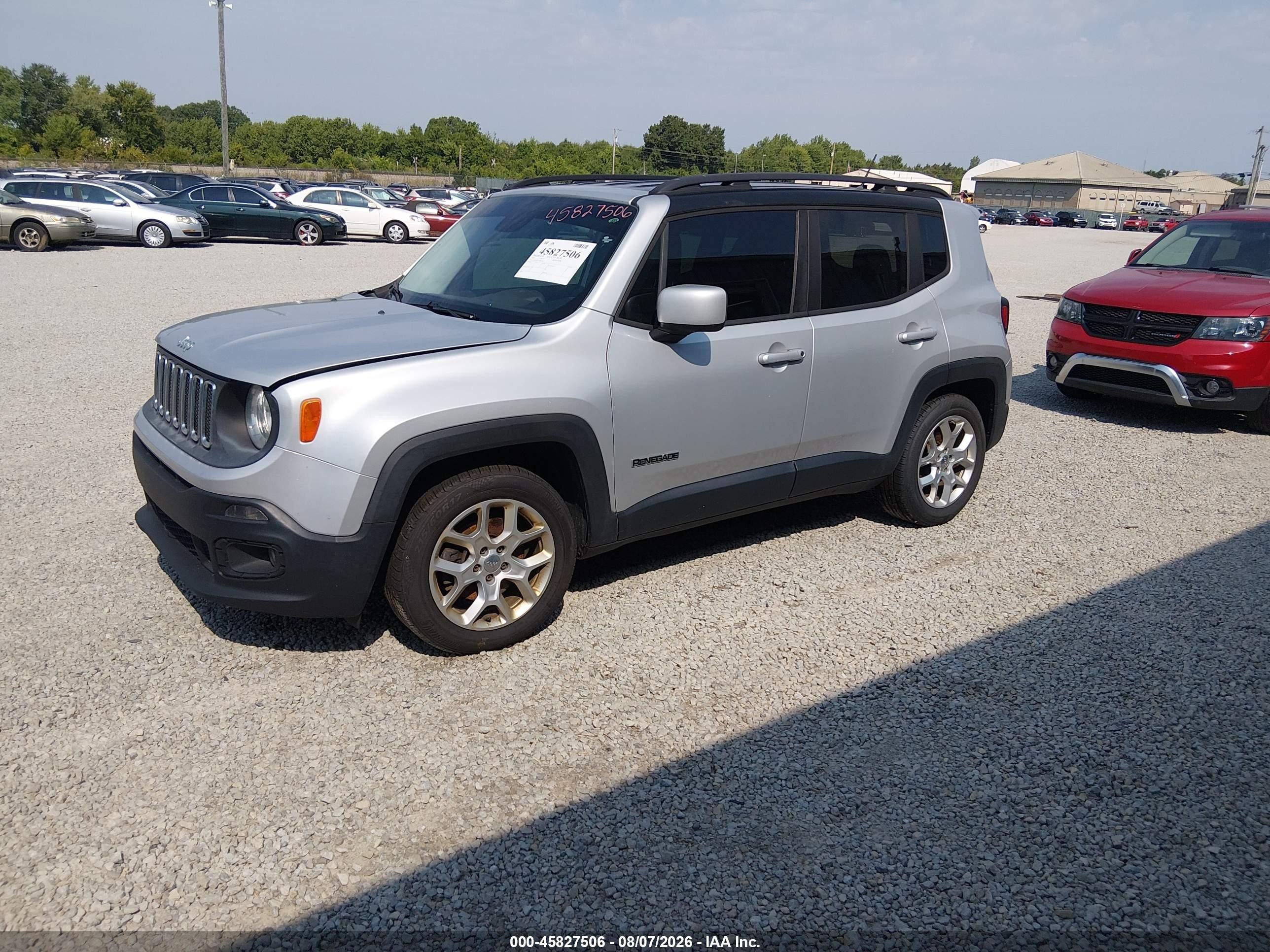2015 Jeep Renegade Latitude Silver vin: ZACCJABT1FPB50838