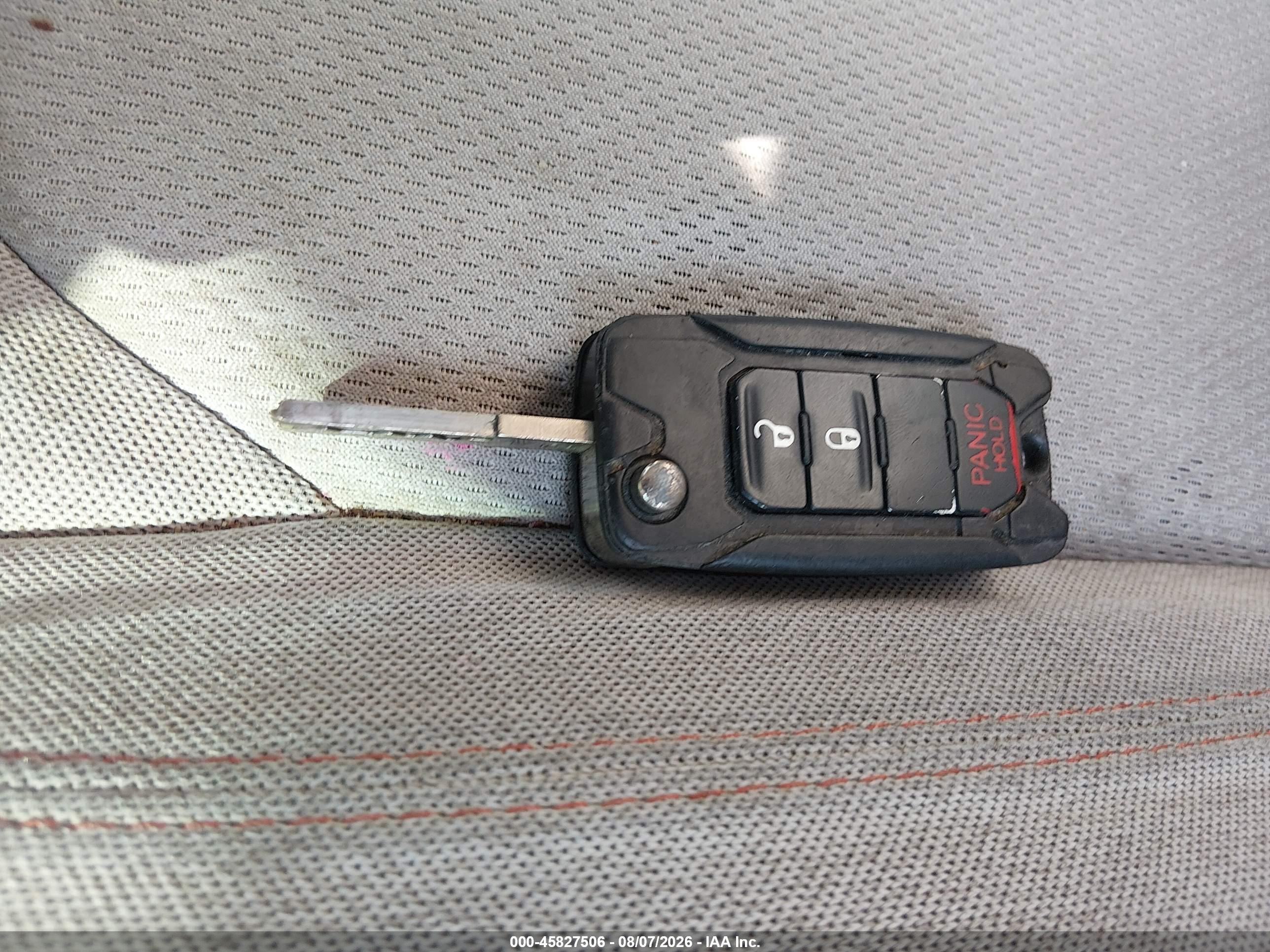 2015 Jeep Renegade Latitude Silver vin: ZACCJABT1FPB50838