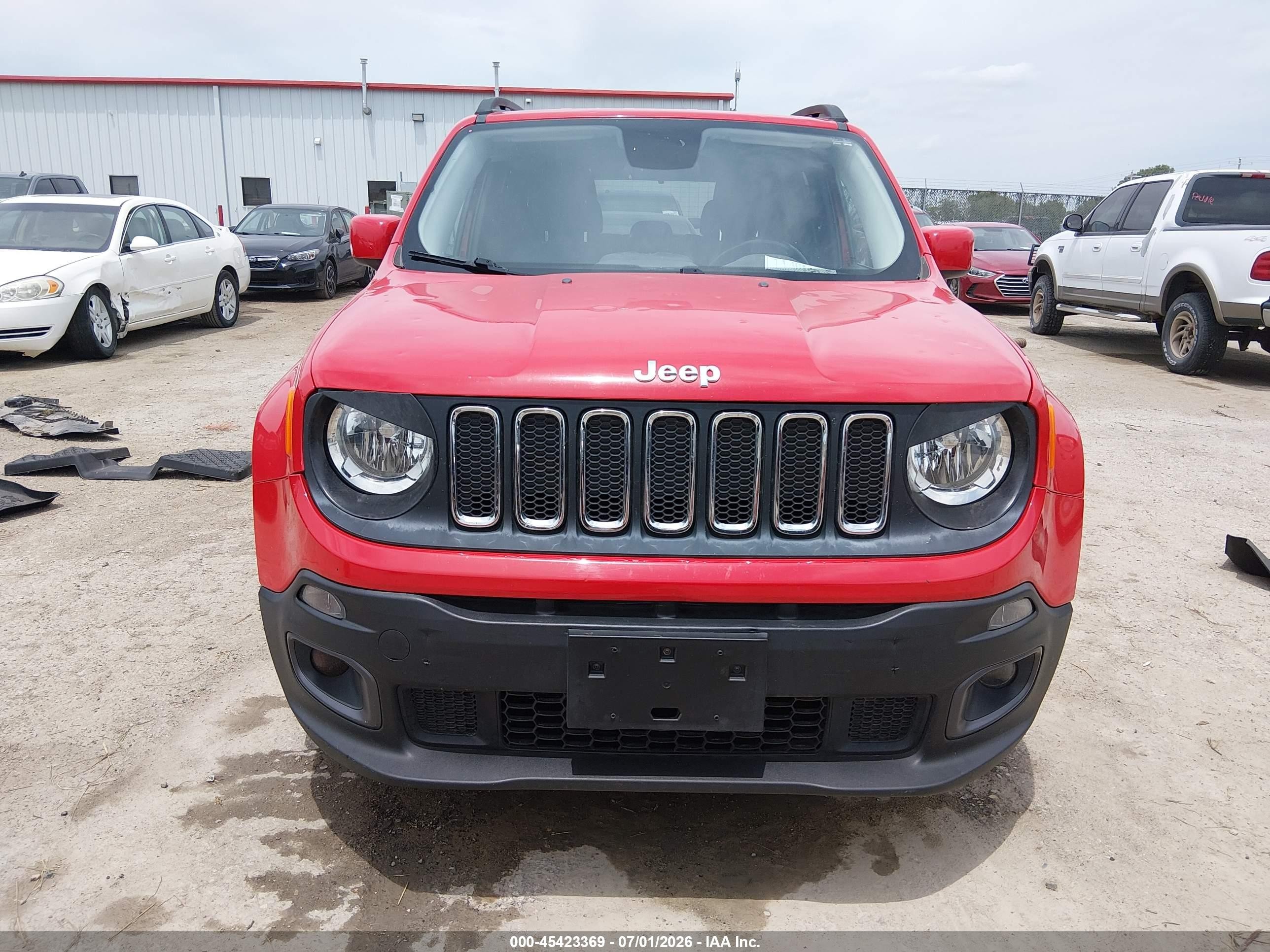 2015 Jeep Renegade Latitude Red vin: ZACCJABT1FPC34044