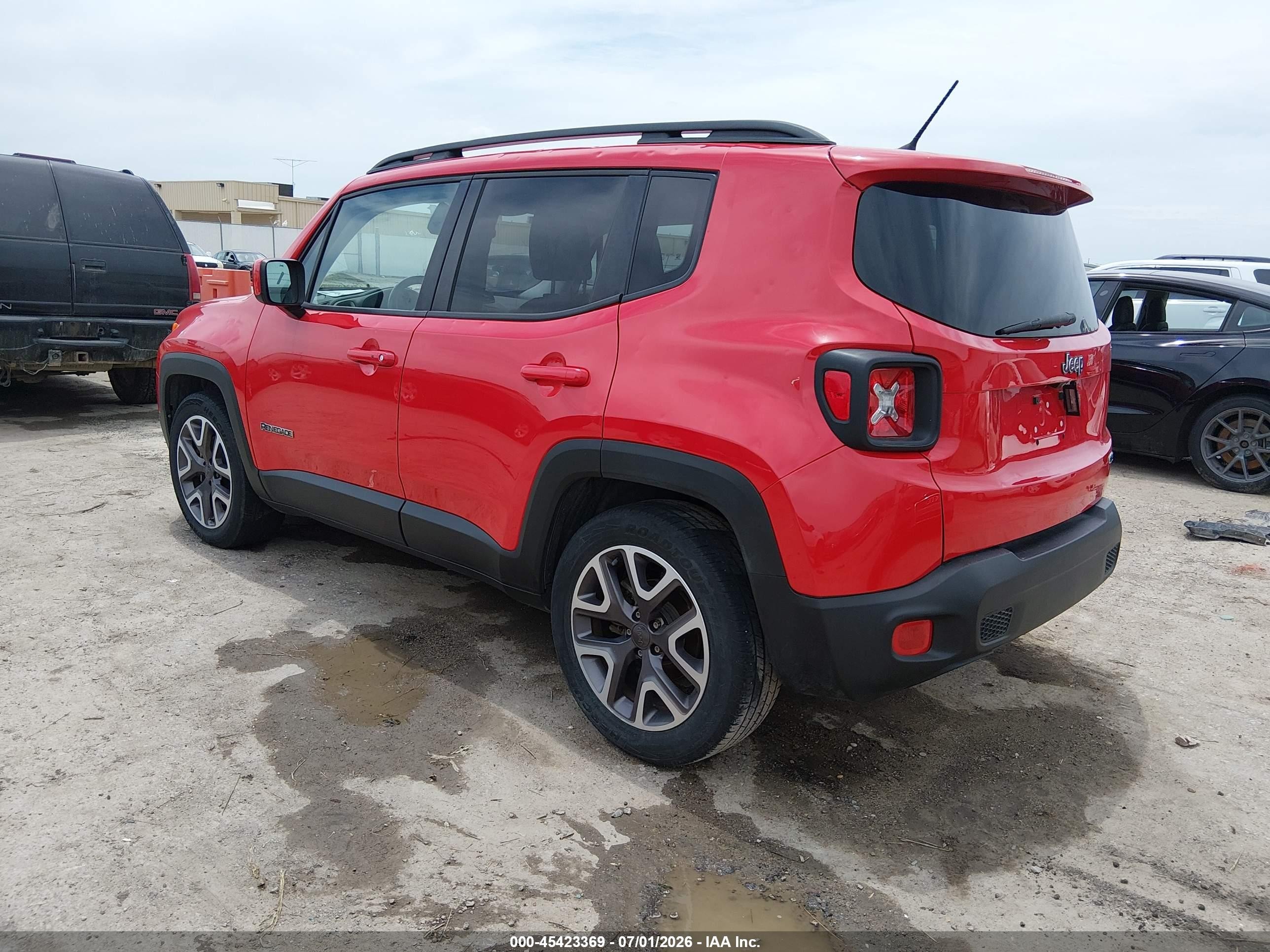 2015 Jeep Renegade Latitude Red vin: ZACCJABT1FPC34044