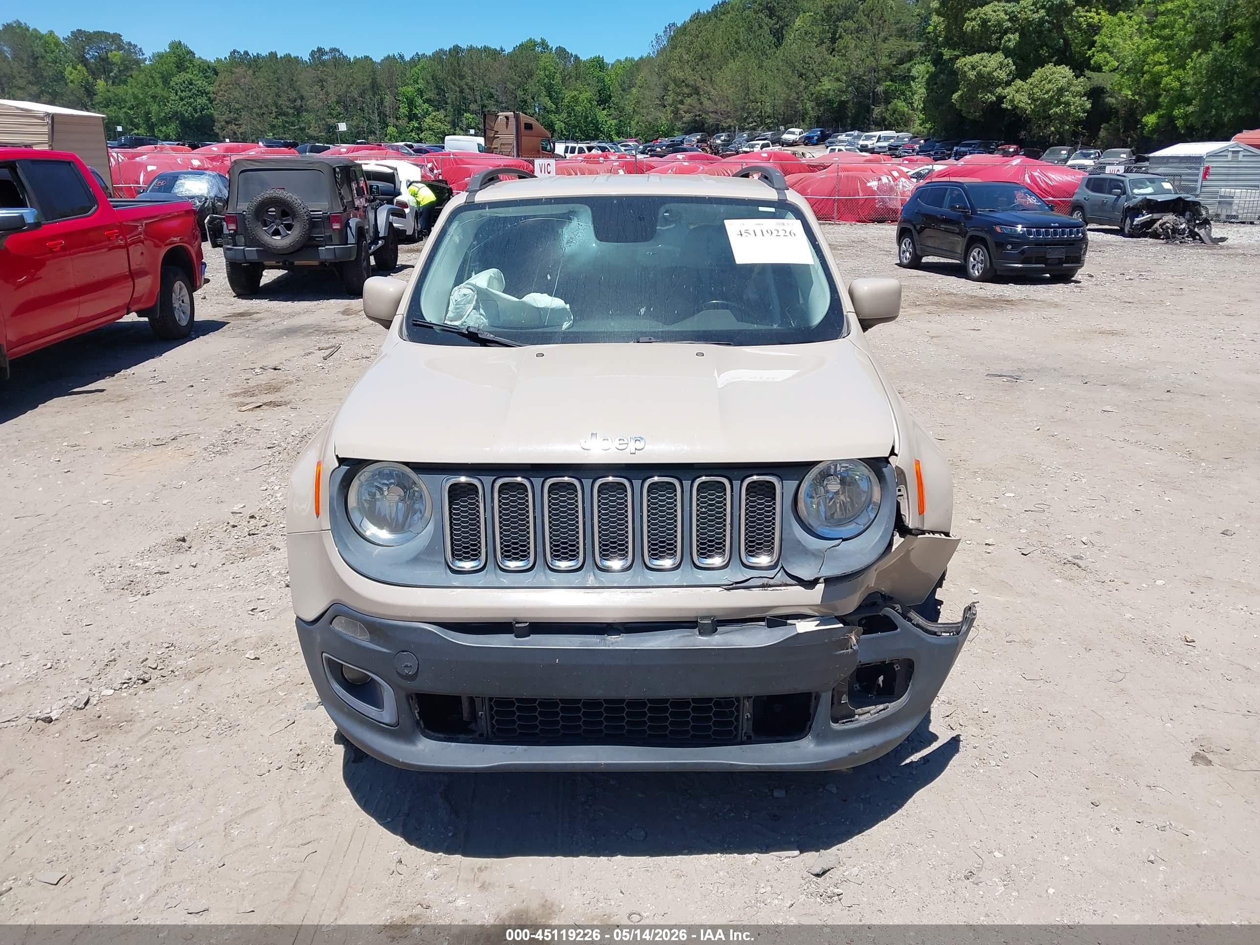 2015 Jeep Renegade Latitude Beige vin: ZACCJABT2FPB37466