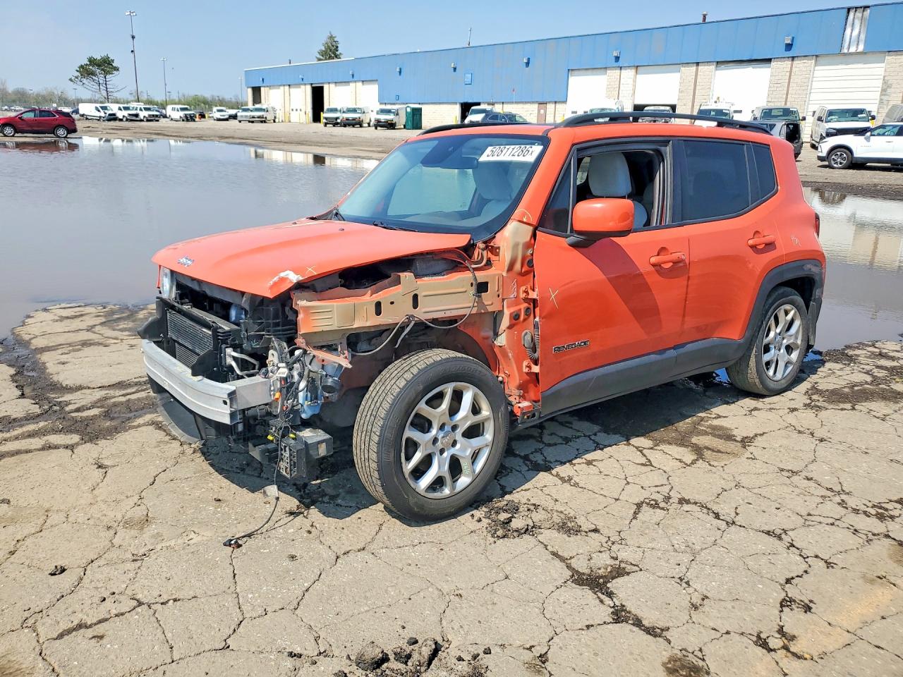 2015 Jeep Renegade Latitude Orange vin: ZACCJABT2FPC34831