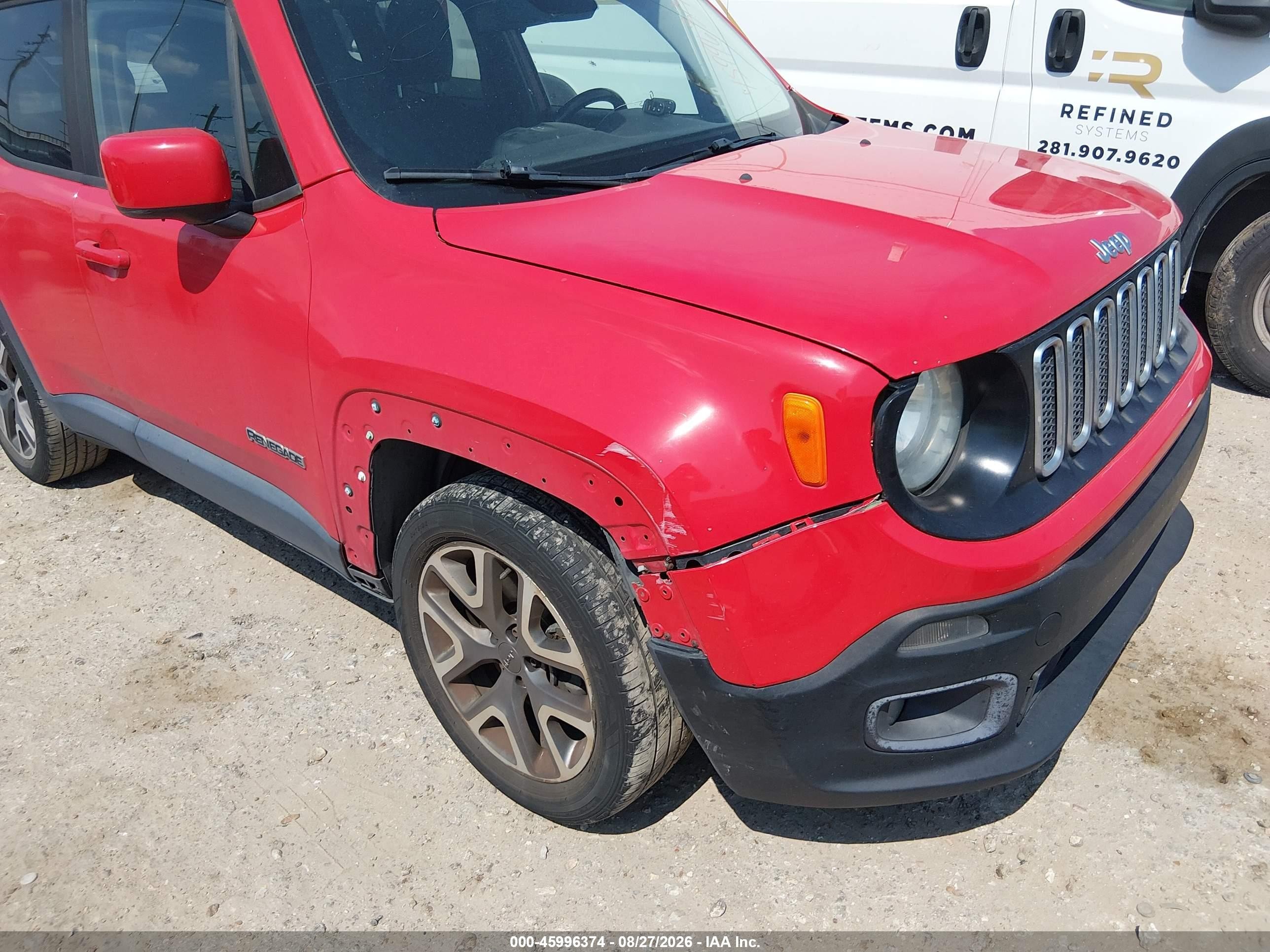 2015 Jeep Renegade Latitude Red vin: ZACCJABT3FPB44071