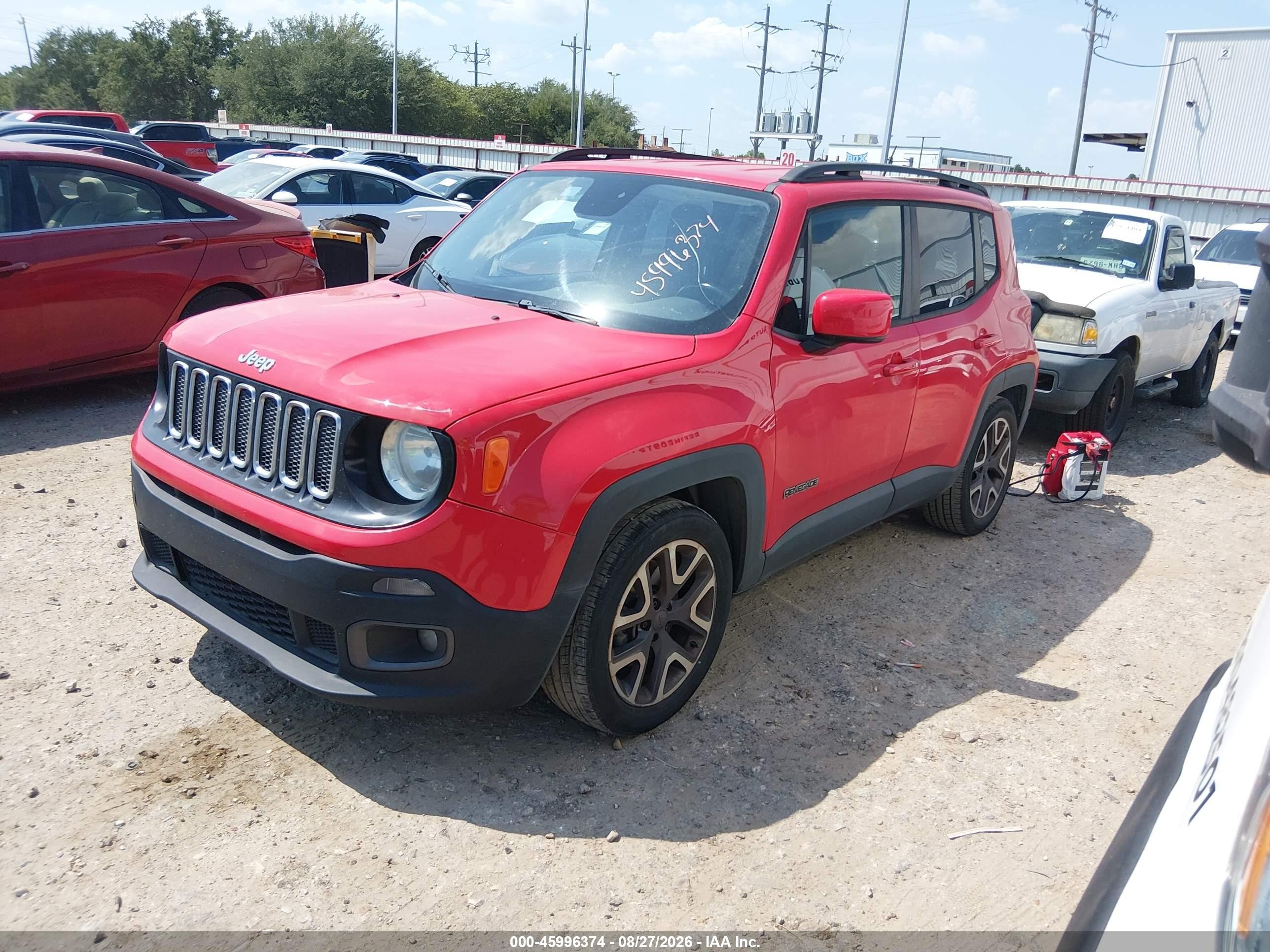 2015 Jeep Renegade Latitude Red vin: ZACCJABT3FPB44071