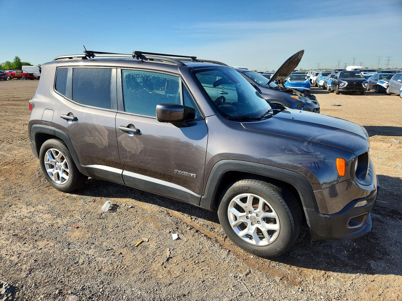 2016 Jeep Renegade Latitude Gray vin: ZACCJABT3GPD81189