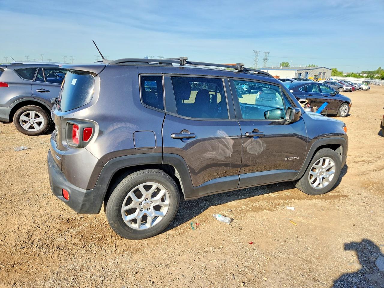 2016 Jeep Renegade Latitude Gray vin: ZACCJABT3GPD81189