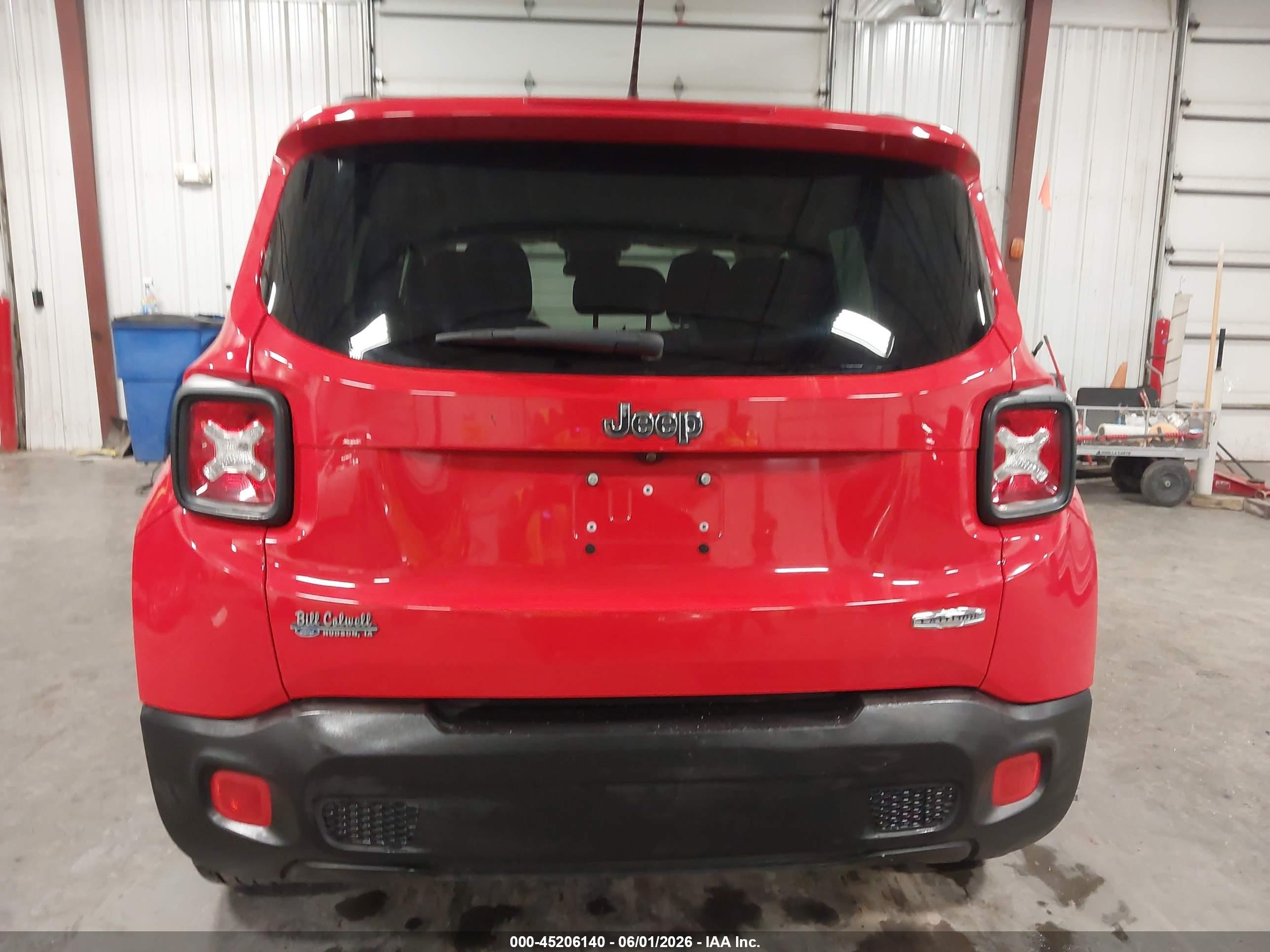 2016 Jeep Renegade Latitude Red vin: ZACCJABT3GPE22145
