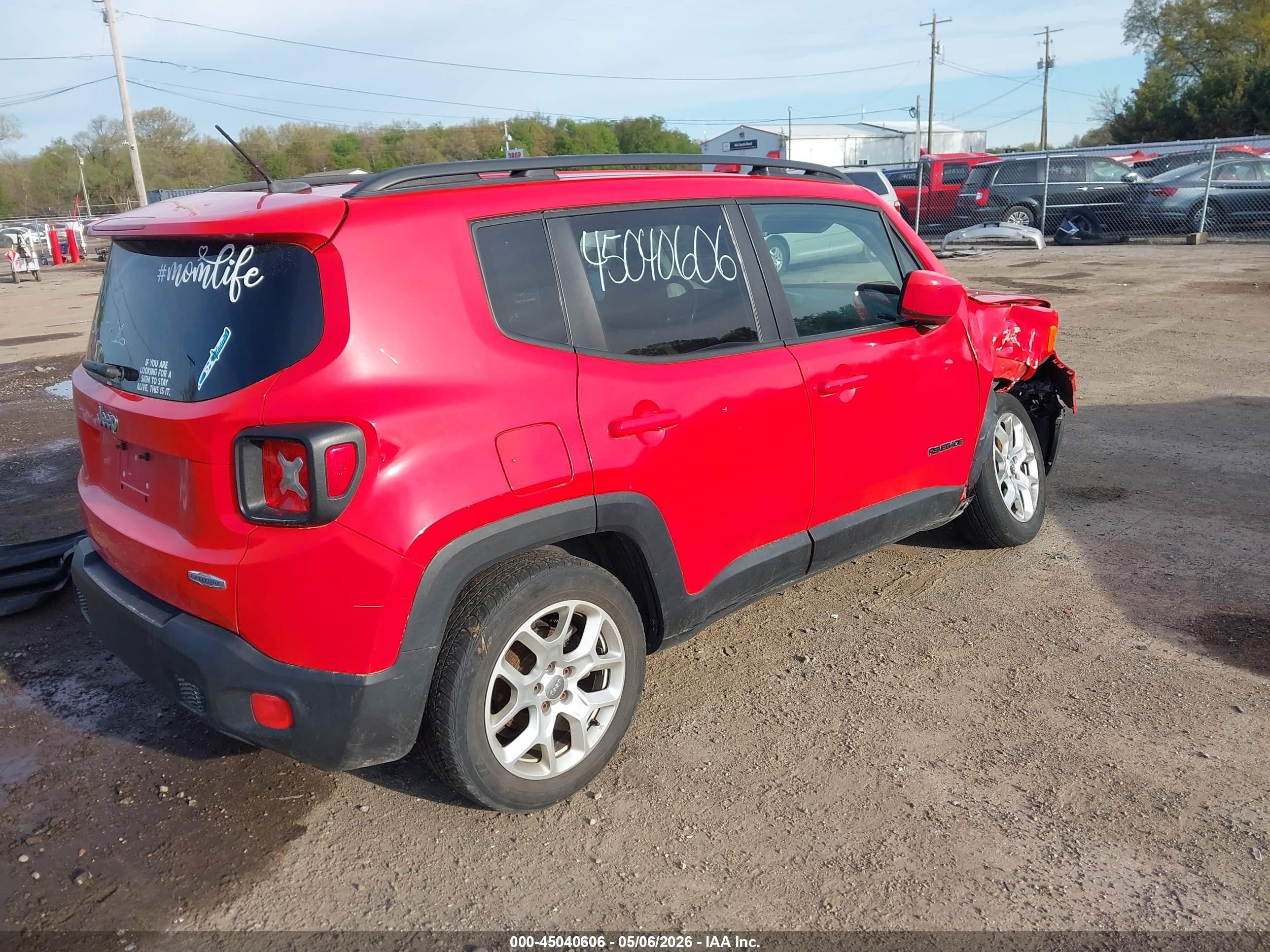 2015 Jeep Renegade Latitude Red vin: ZACCJABT4FPB22192