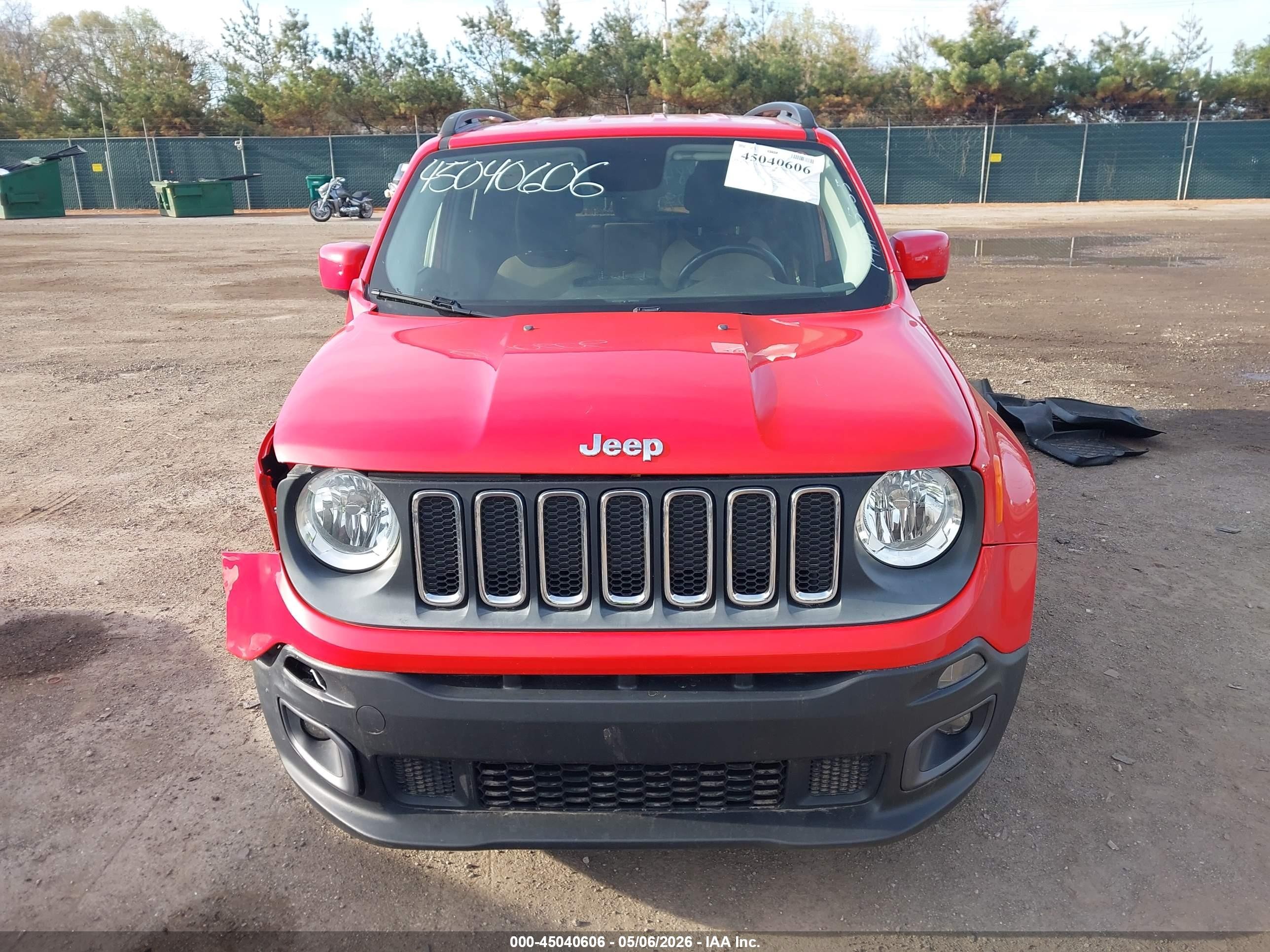 2015 Jeep Renegade Latitude Red vin: ZACCJABT4FPB22192