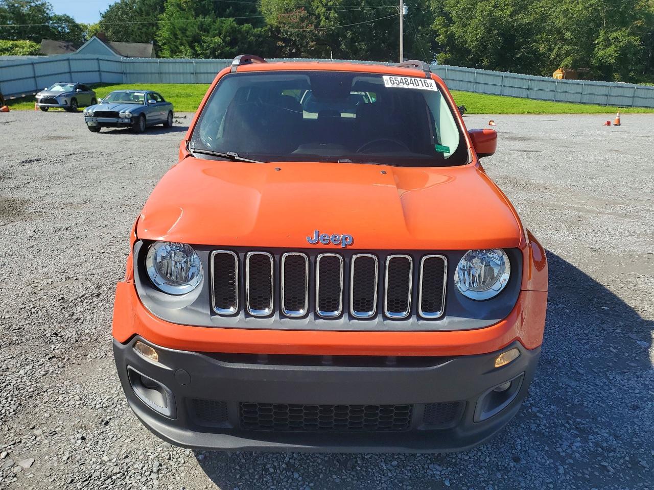 2015 Jeep Renegade Latitude Оранжевый vin: ZACCJABT4FPB30664
